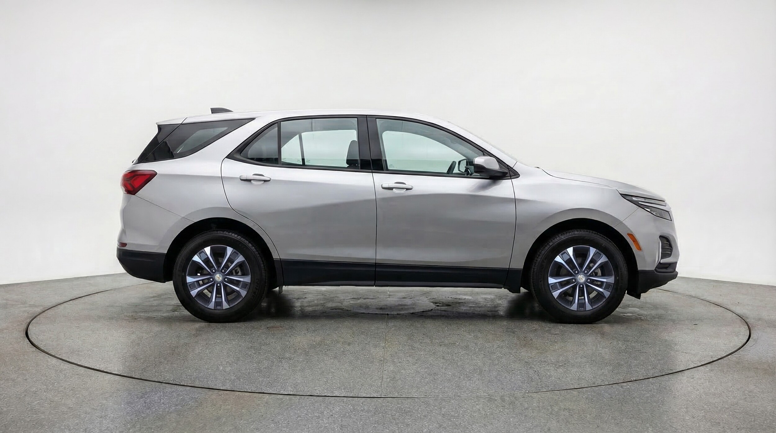 Thumbnail: 2025 Chevrolet Equinox - 8