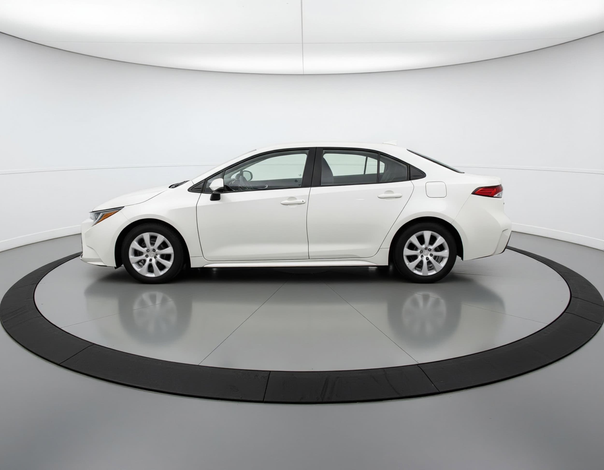 Thumbnail: 2025 Toyota Corolla - 5