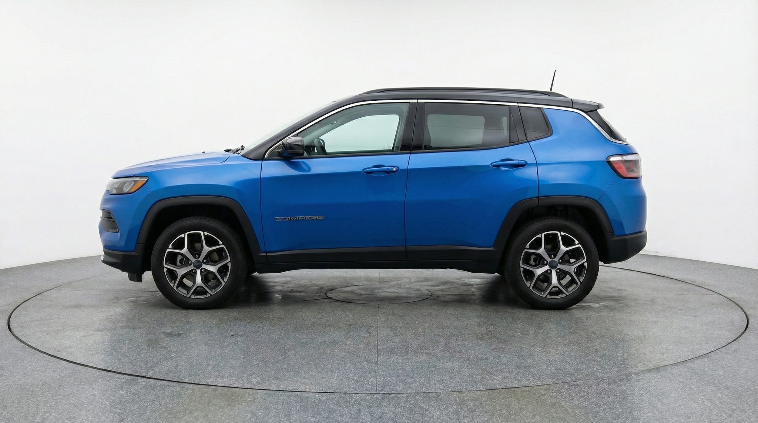 Thumbnail: 2025 Jeep Compass - 4