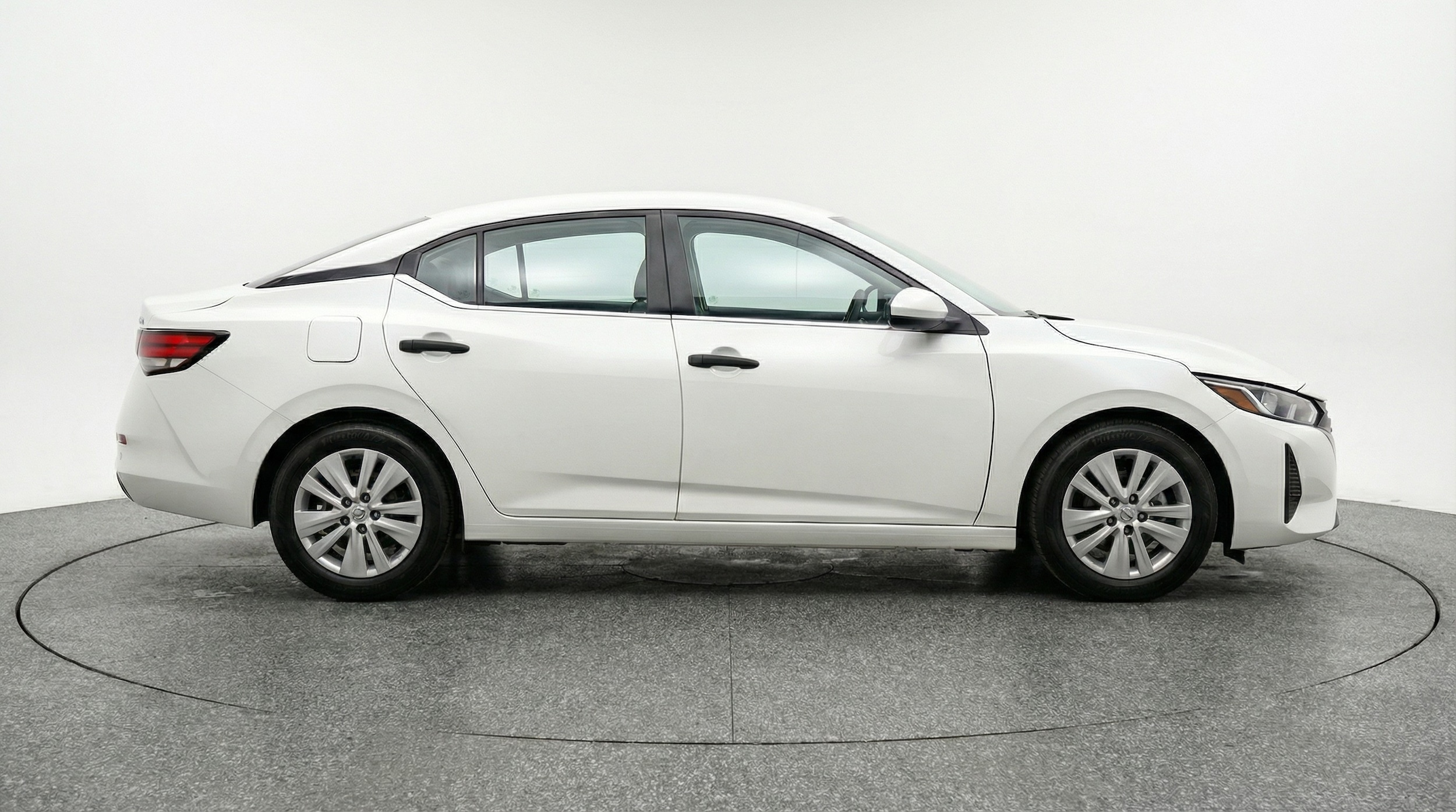 Thumbnail: 2025 Nissan Sentra - 8