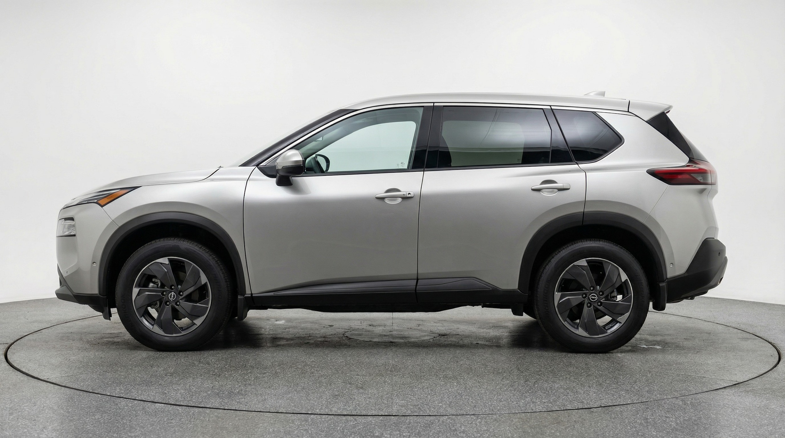 Thumbnail: 2025 Nissan Rogue - 4