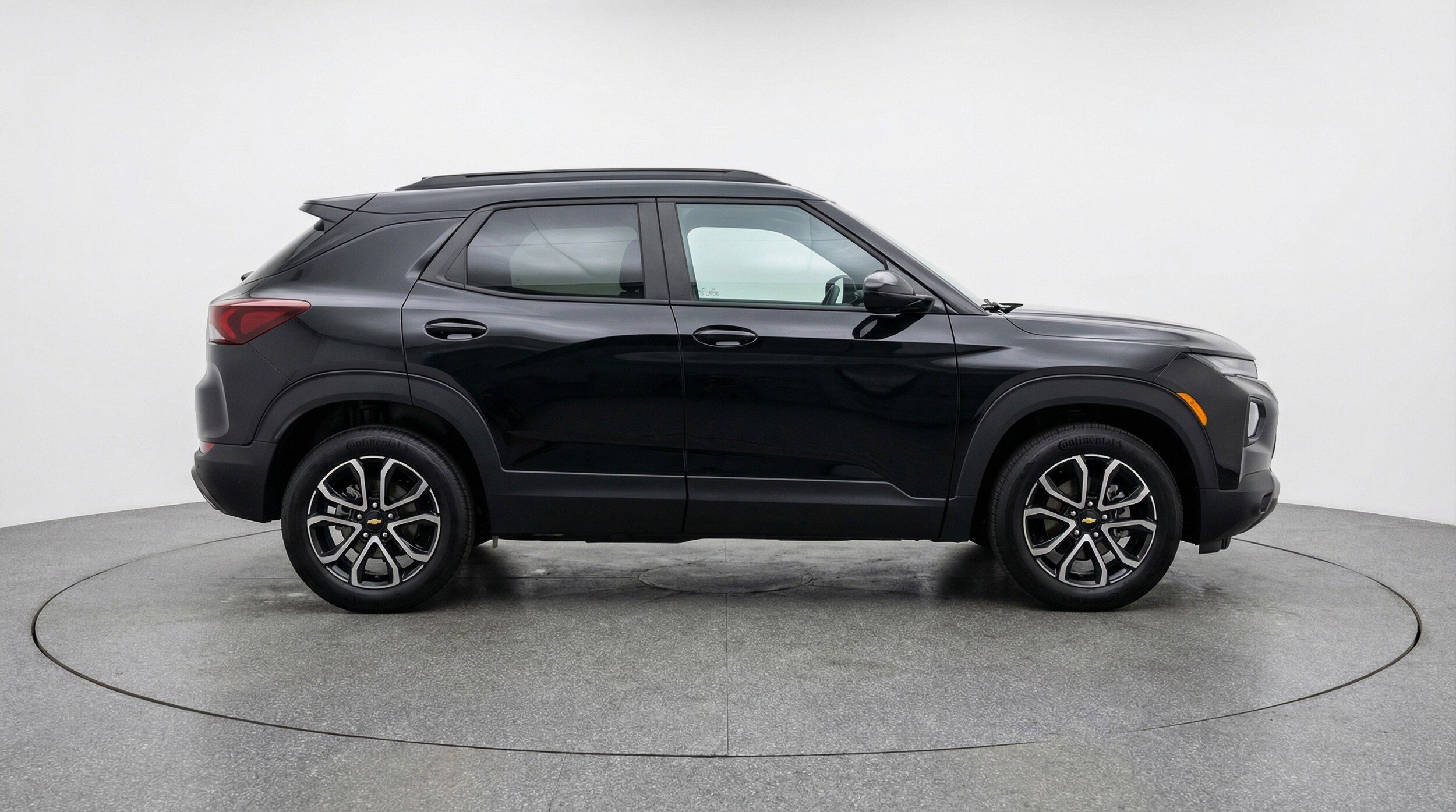 Thumbnail: 2025 Chevrolet TrailBlazer - 11