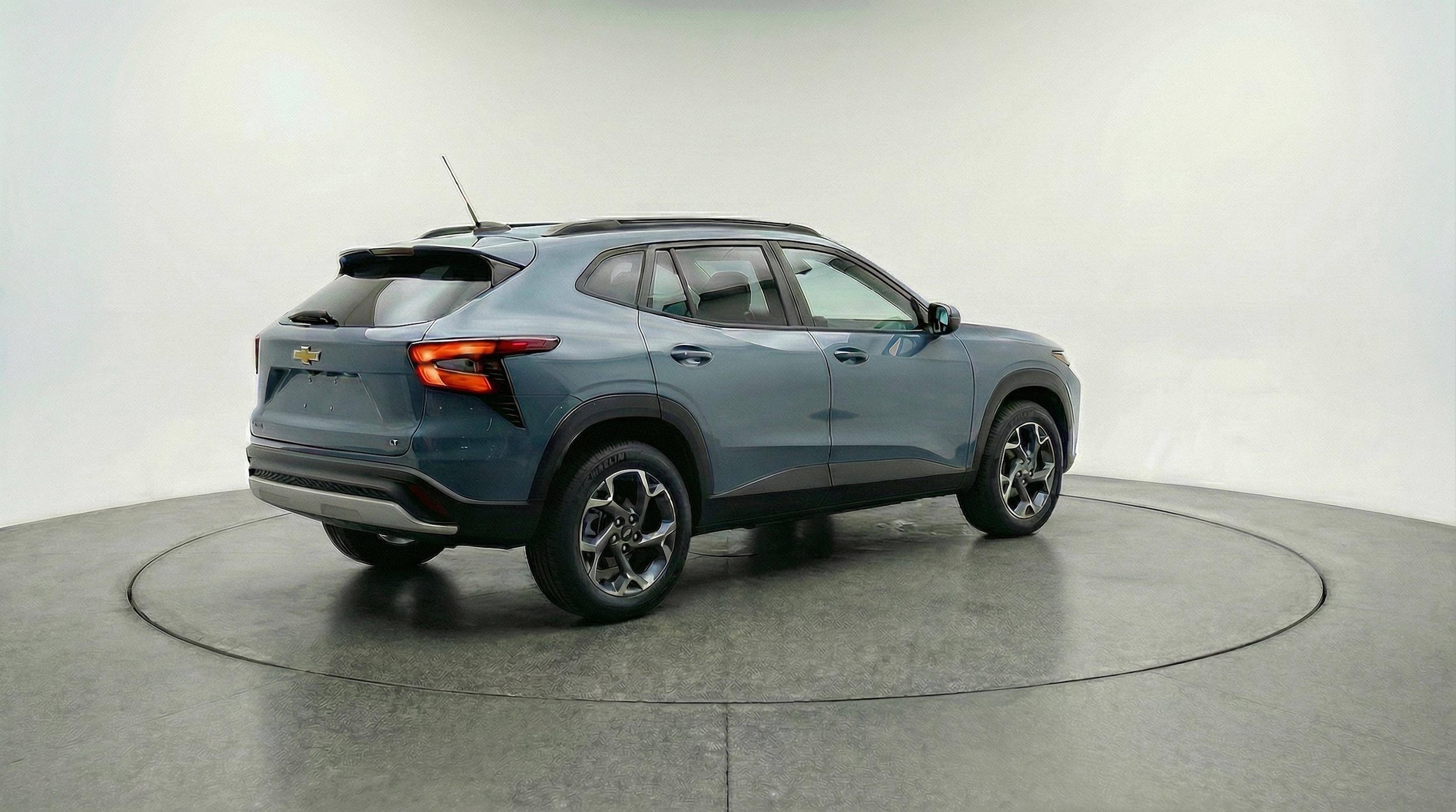 Thumbnail: 2025 Chevrolet Trax - 7