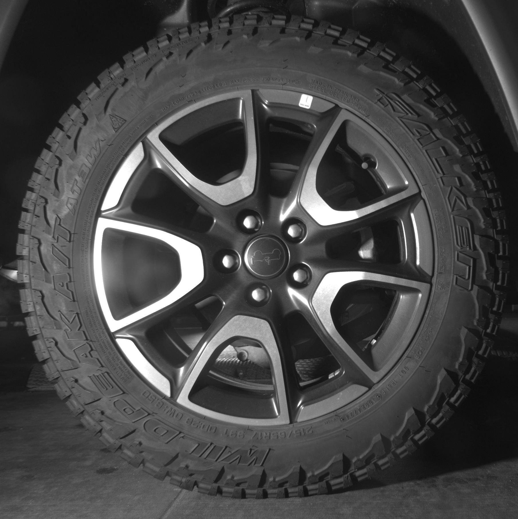 Thumbnail: 2025 Jeep Compass - 15