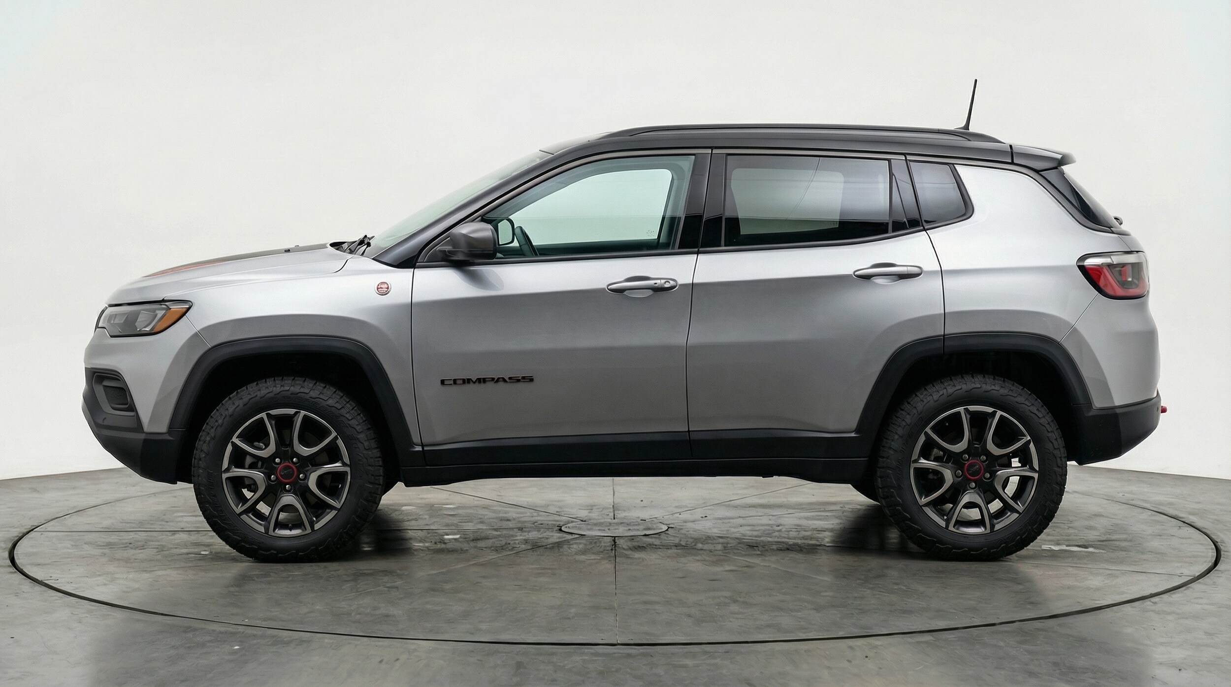 Thumbnail: 2025 Jeep Compass - 4