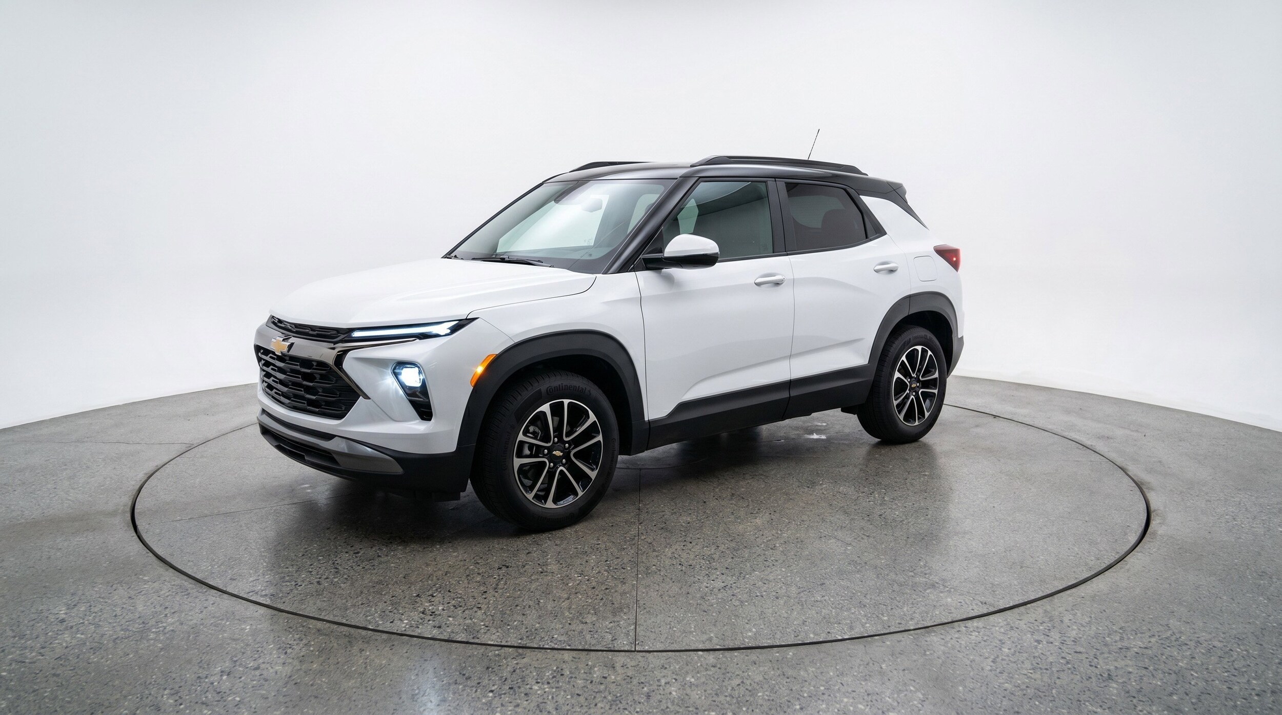 Thumbnail: 2025 Chevrolet TrailBlazer - 3