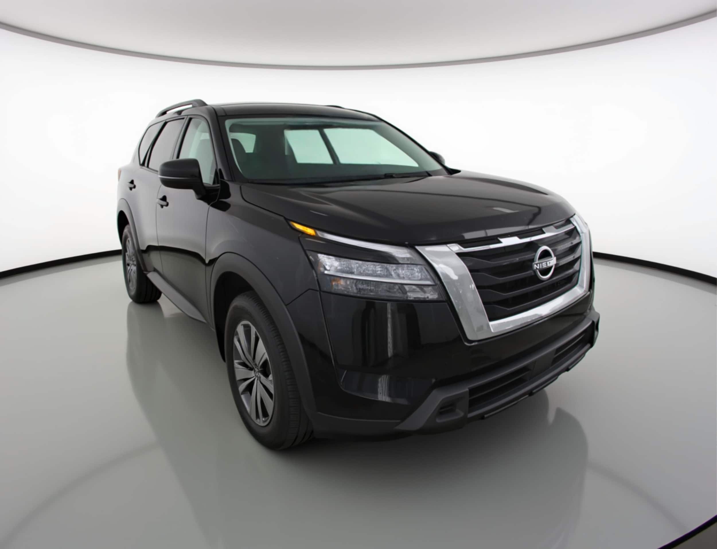 Thumbnail: 2025 Nissan Pathfinder - 1