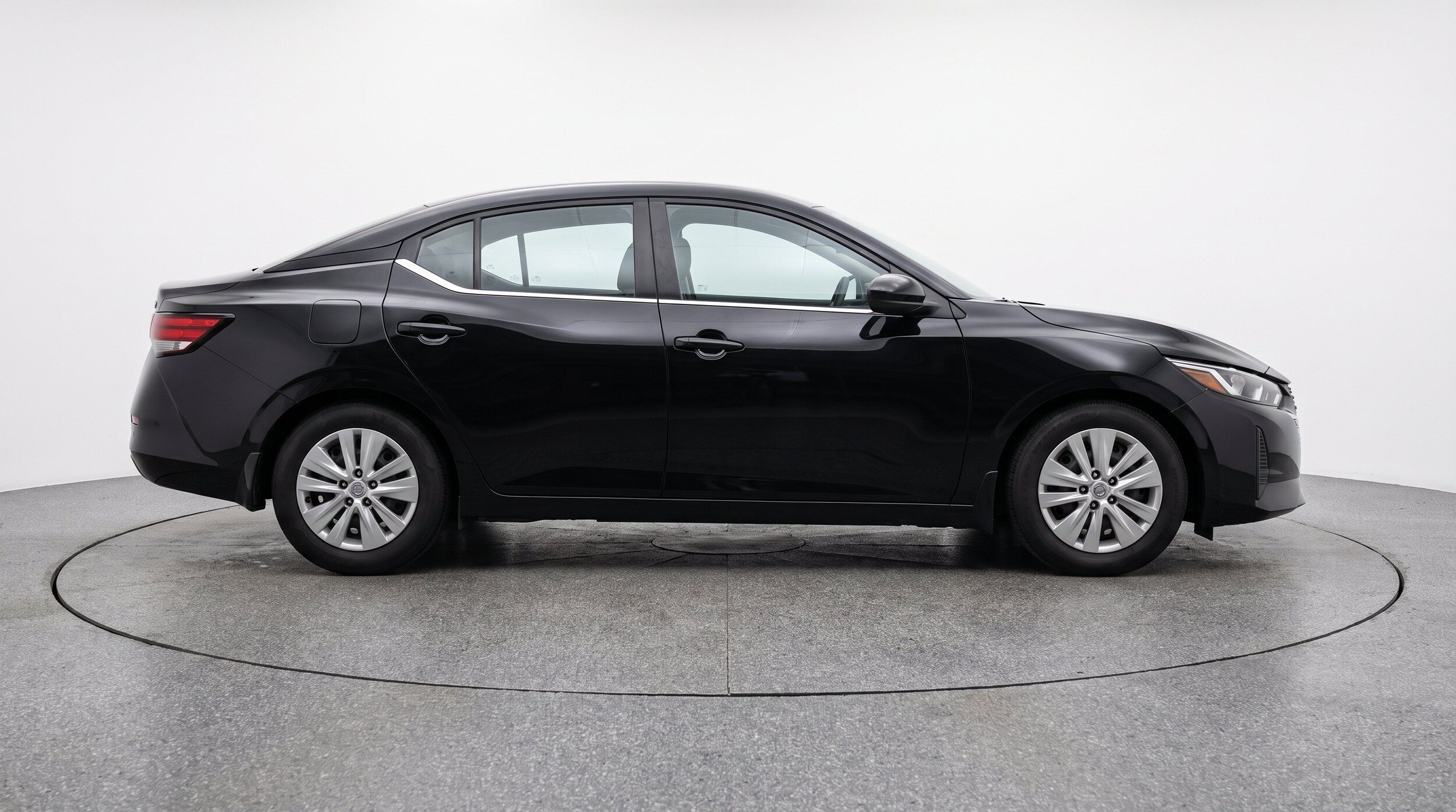Thumbnail: 2025 Nissan Sentra - 10
