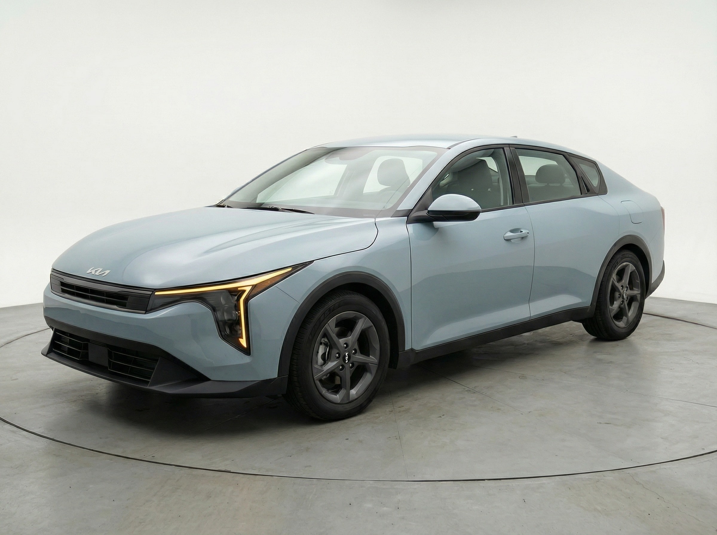 Thumbnail: 2025 Kia K4 - 3