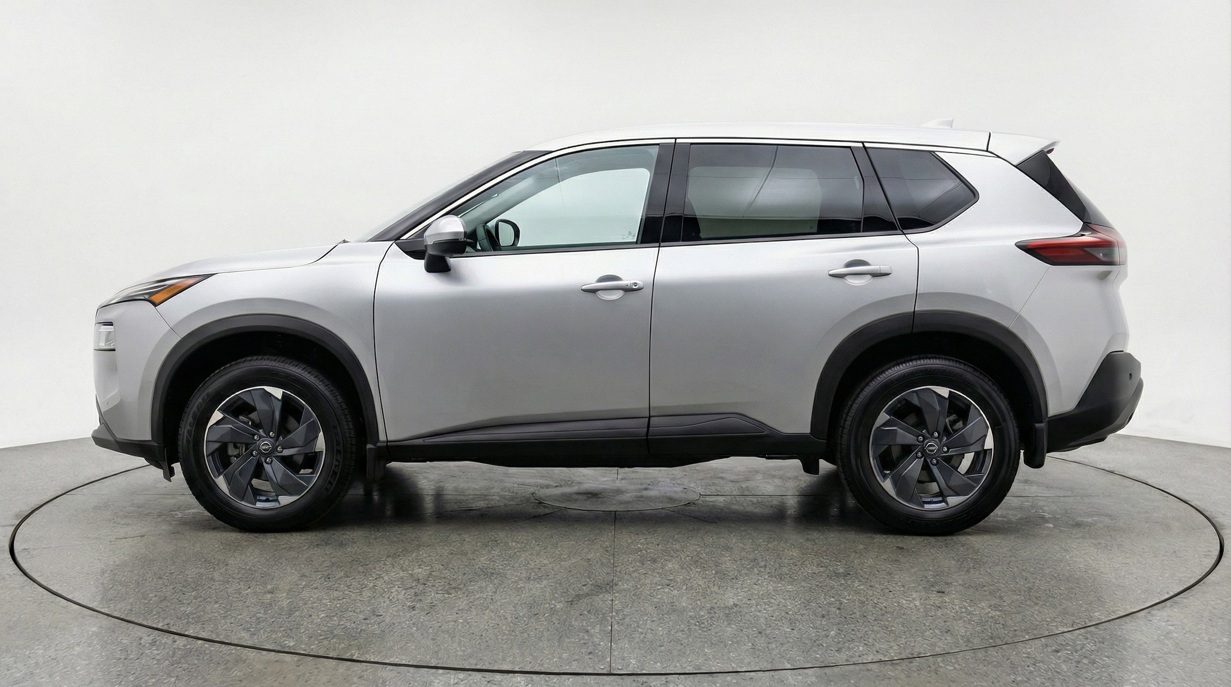 Thumbnail: 2025 Nissan Rogue - 5