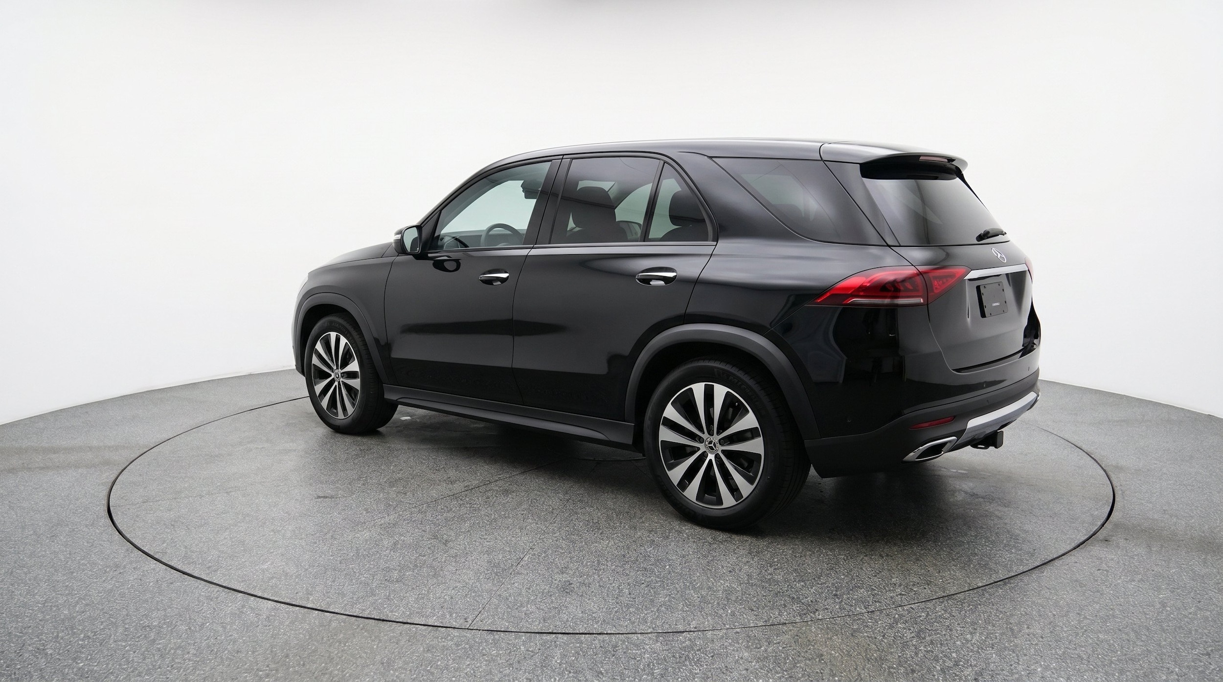 Thumbnail: 2026 Mercedes-Benz GLE - 6