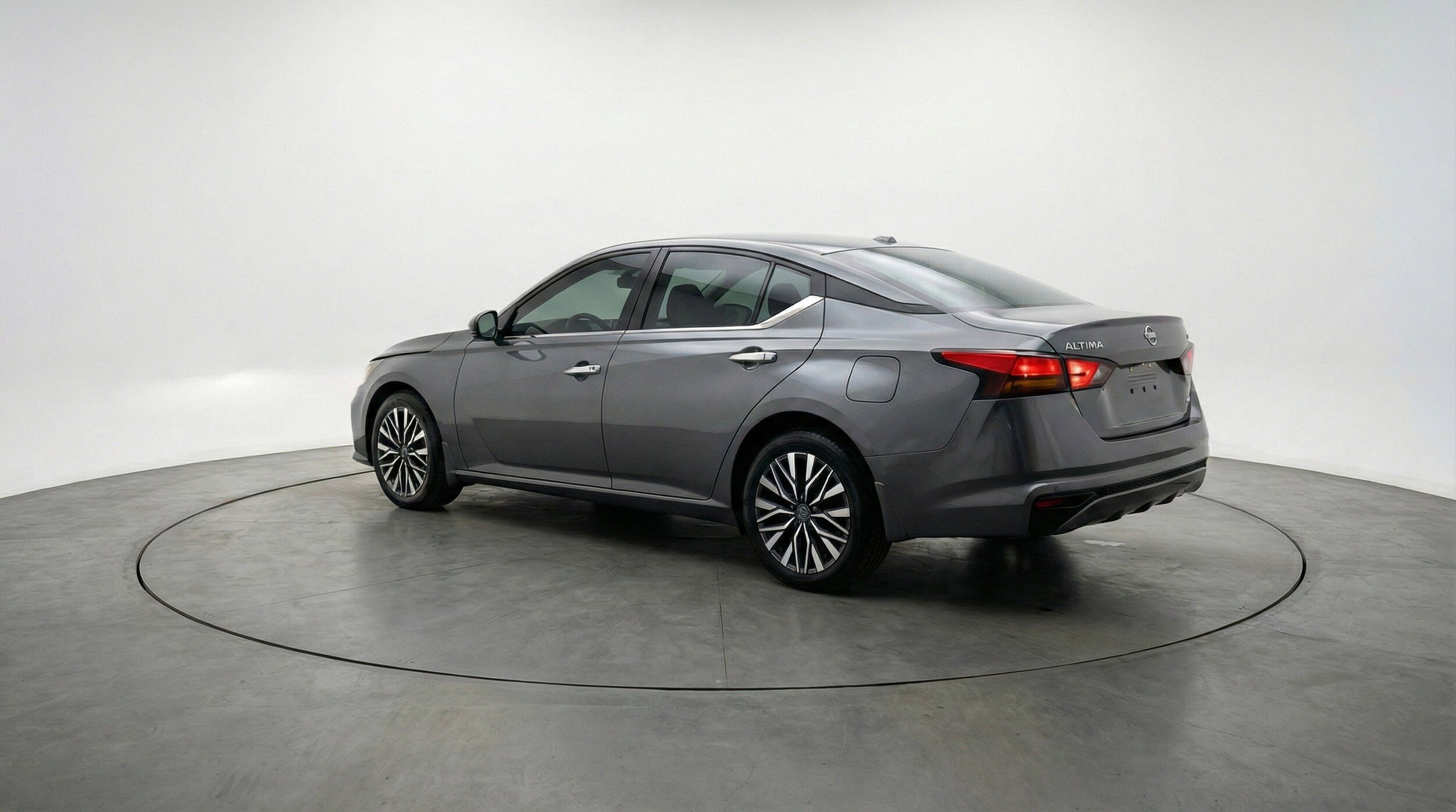 Thumbnail: 2025 Nissan Altima - 6