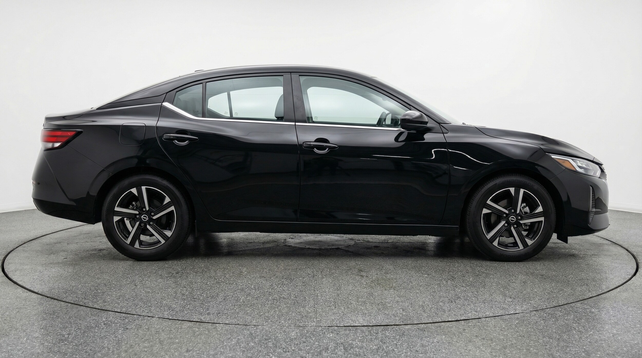 Thumbnail: 2025 Nissan Sentra - 8