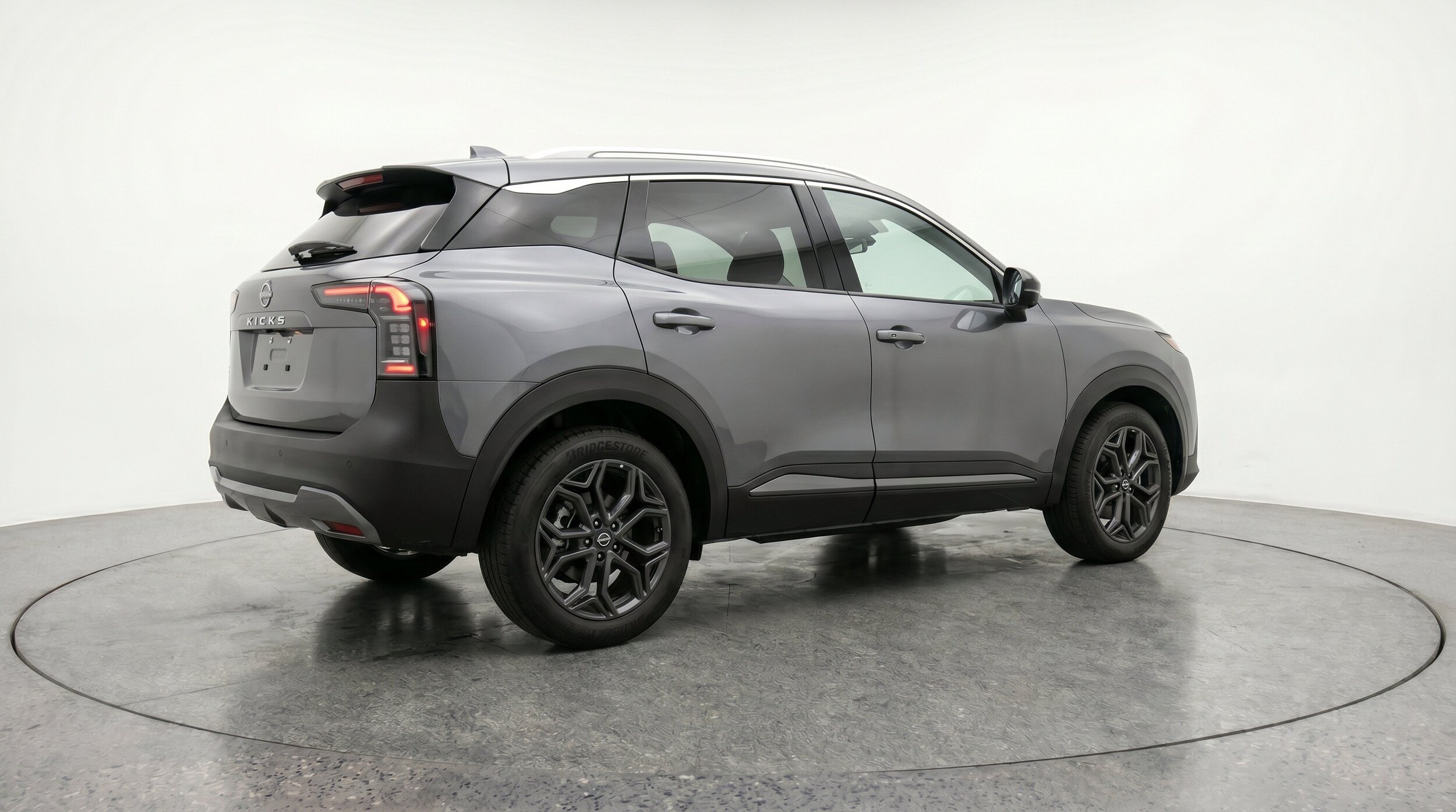 Thumbnail: 2026 Nissan Kicks - 9