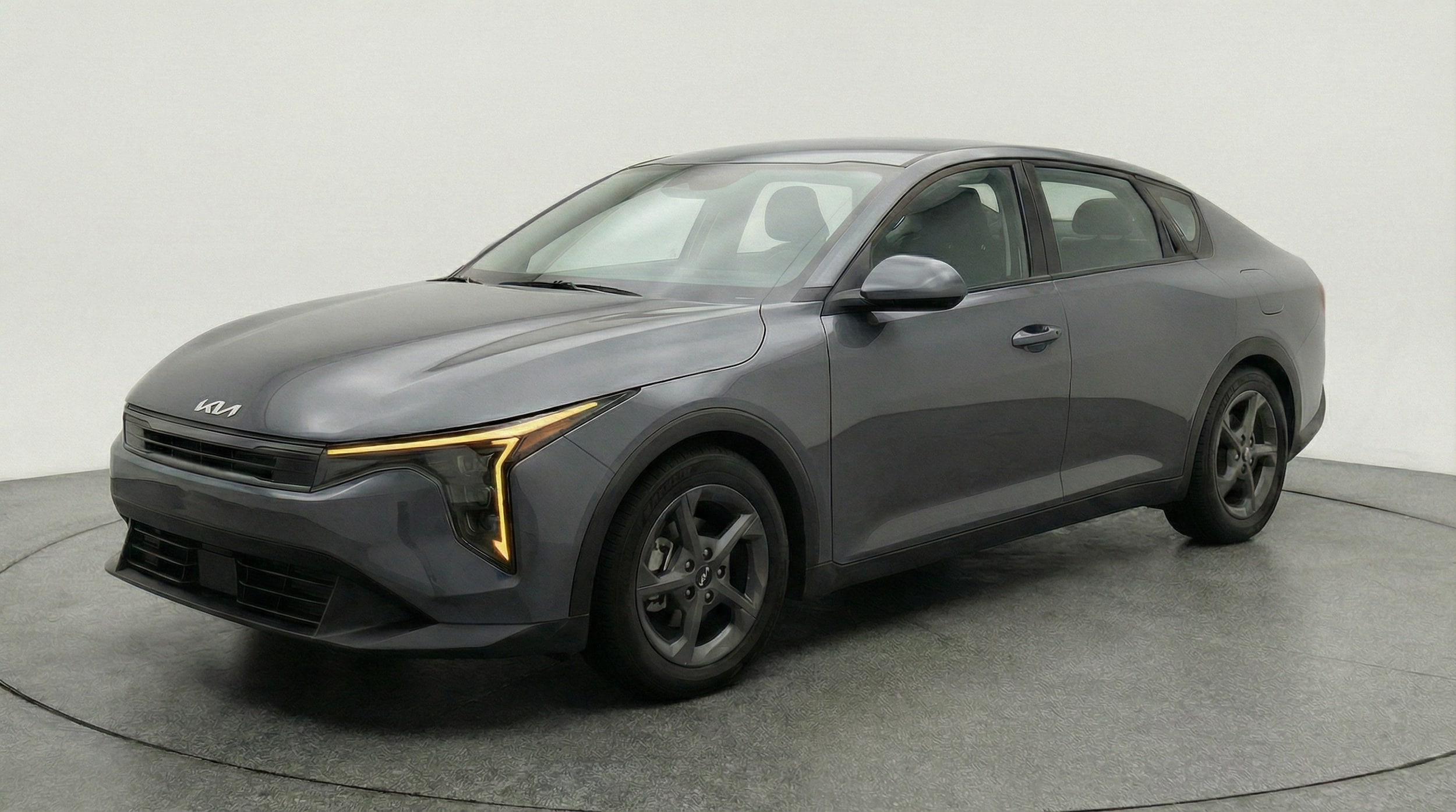 Thumbnail: 2025 Kia K4 - 3