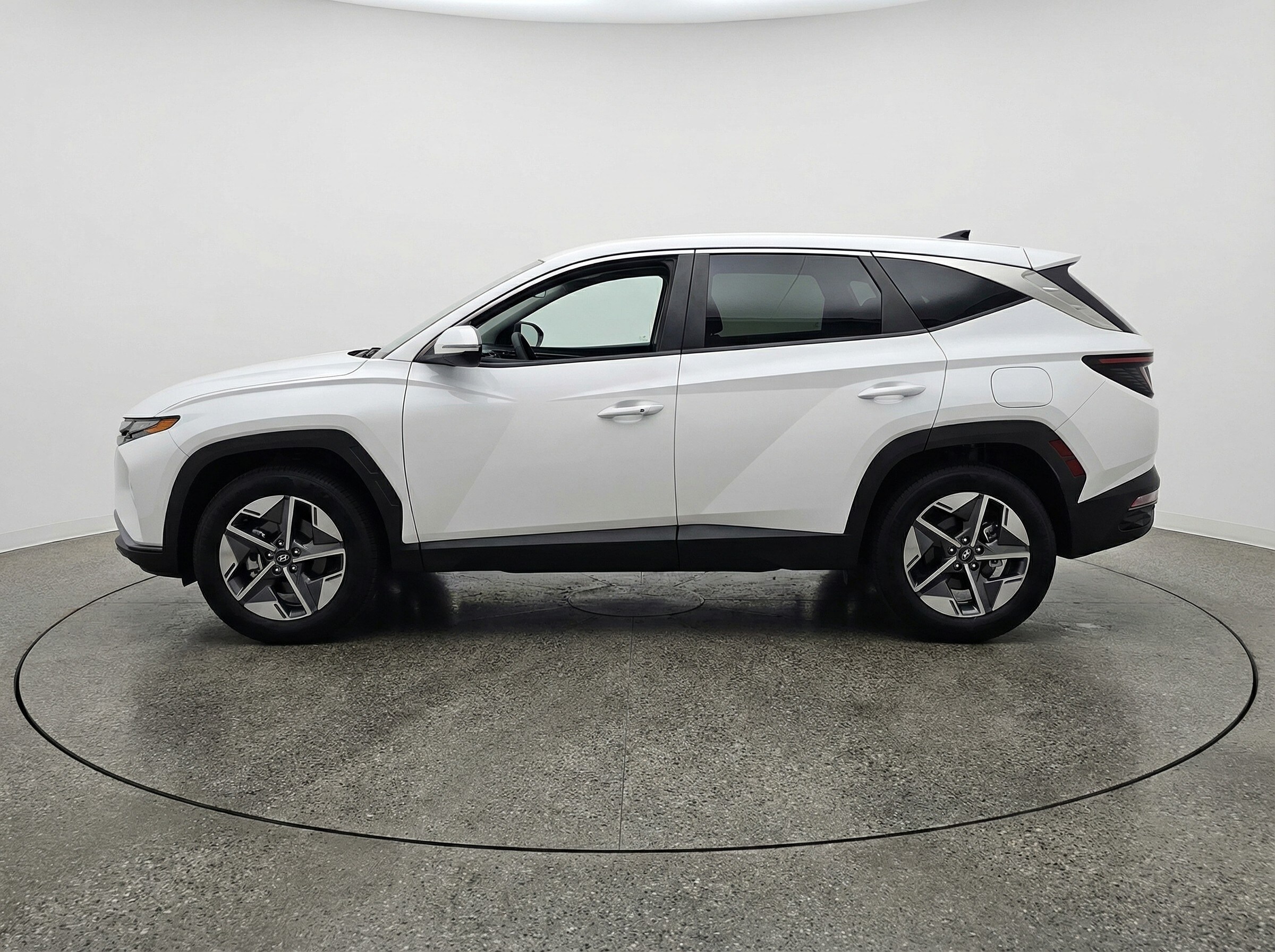 Thumbnail: 2025 Hyundai Tucson - 4