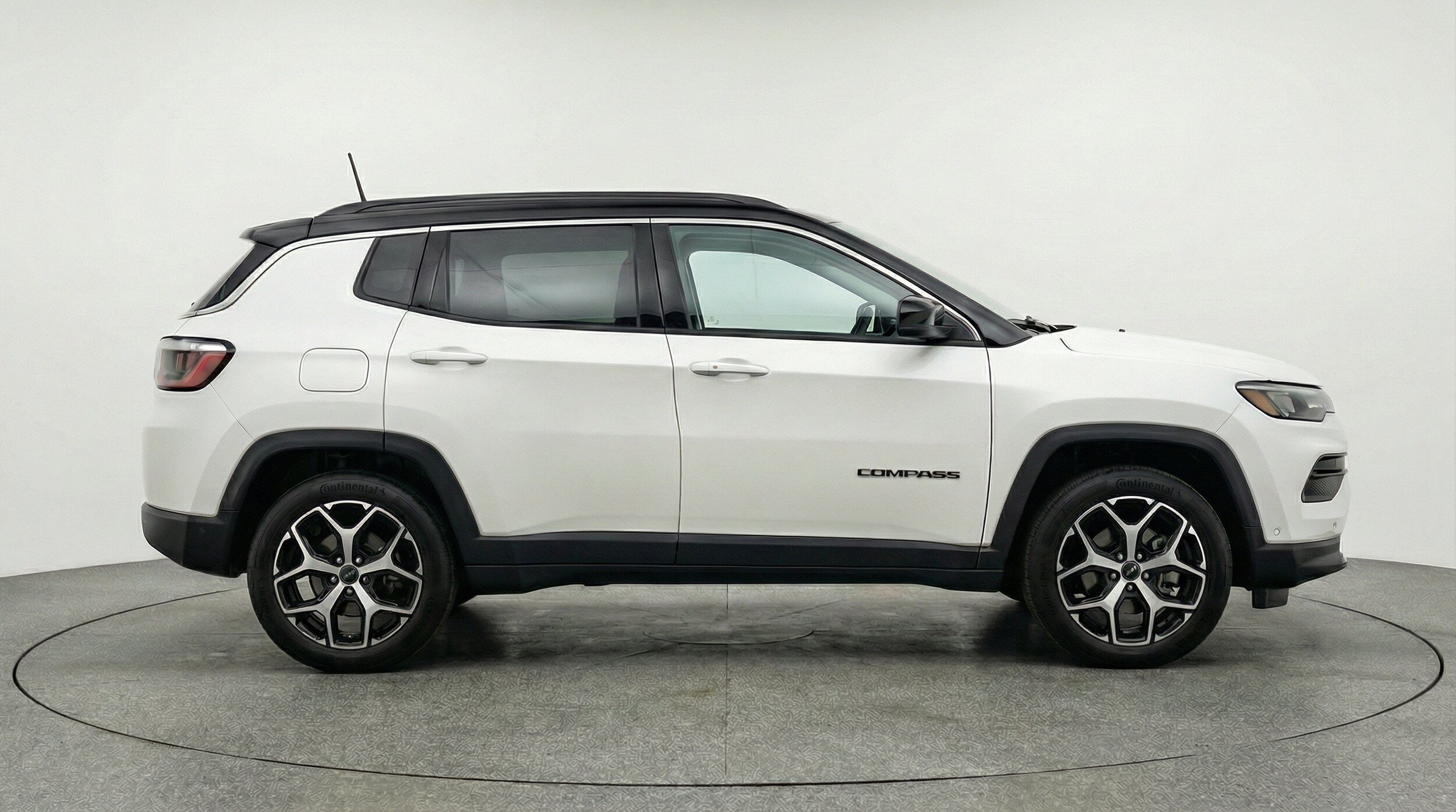 Thumbnail: 2025 Jeep Compass - 11
