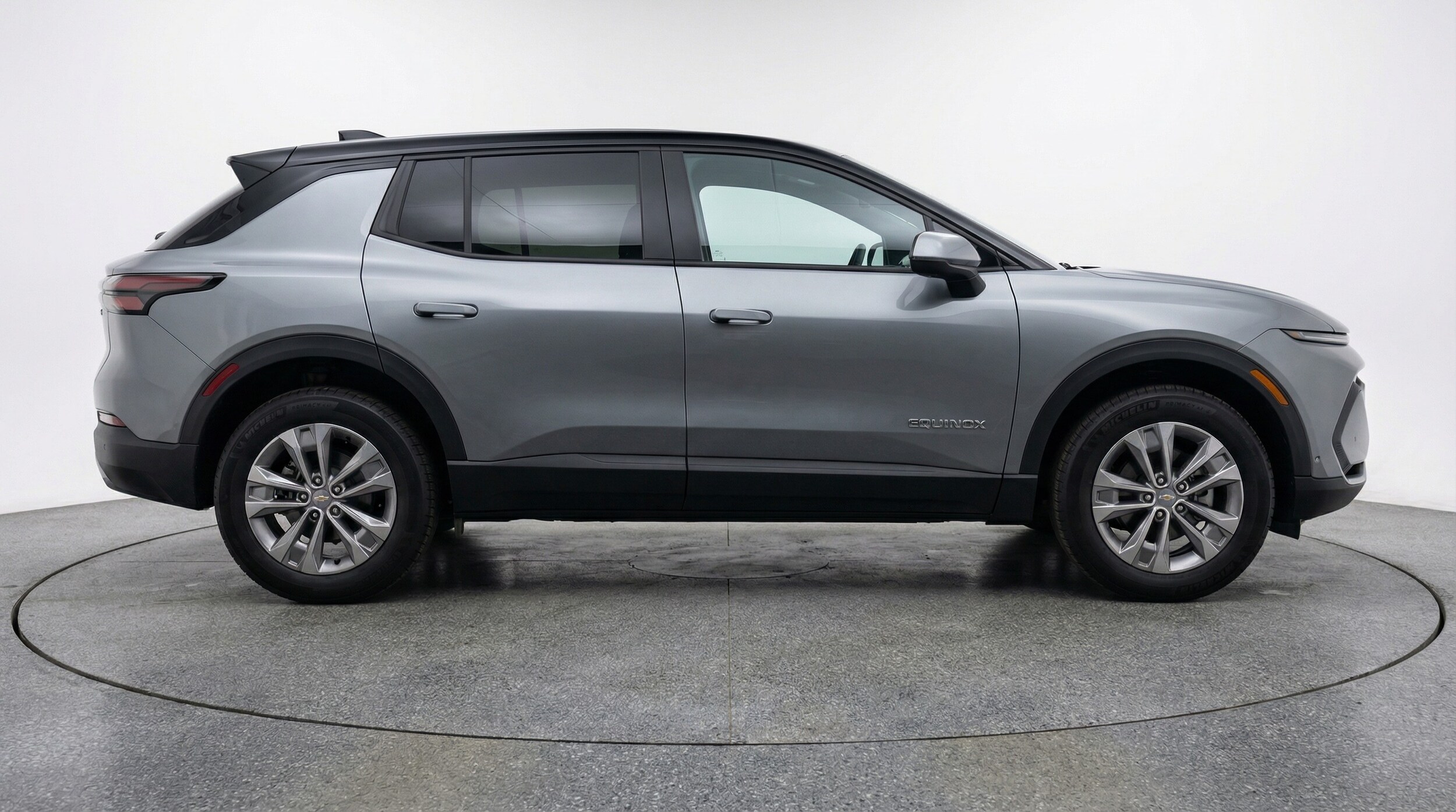 Thumbnail: 2025 Chevrolet Equinox - 8