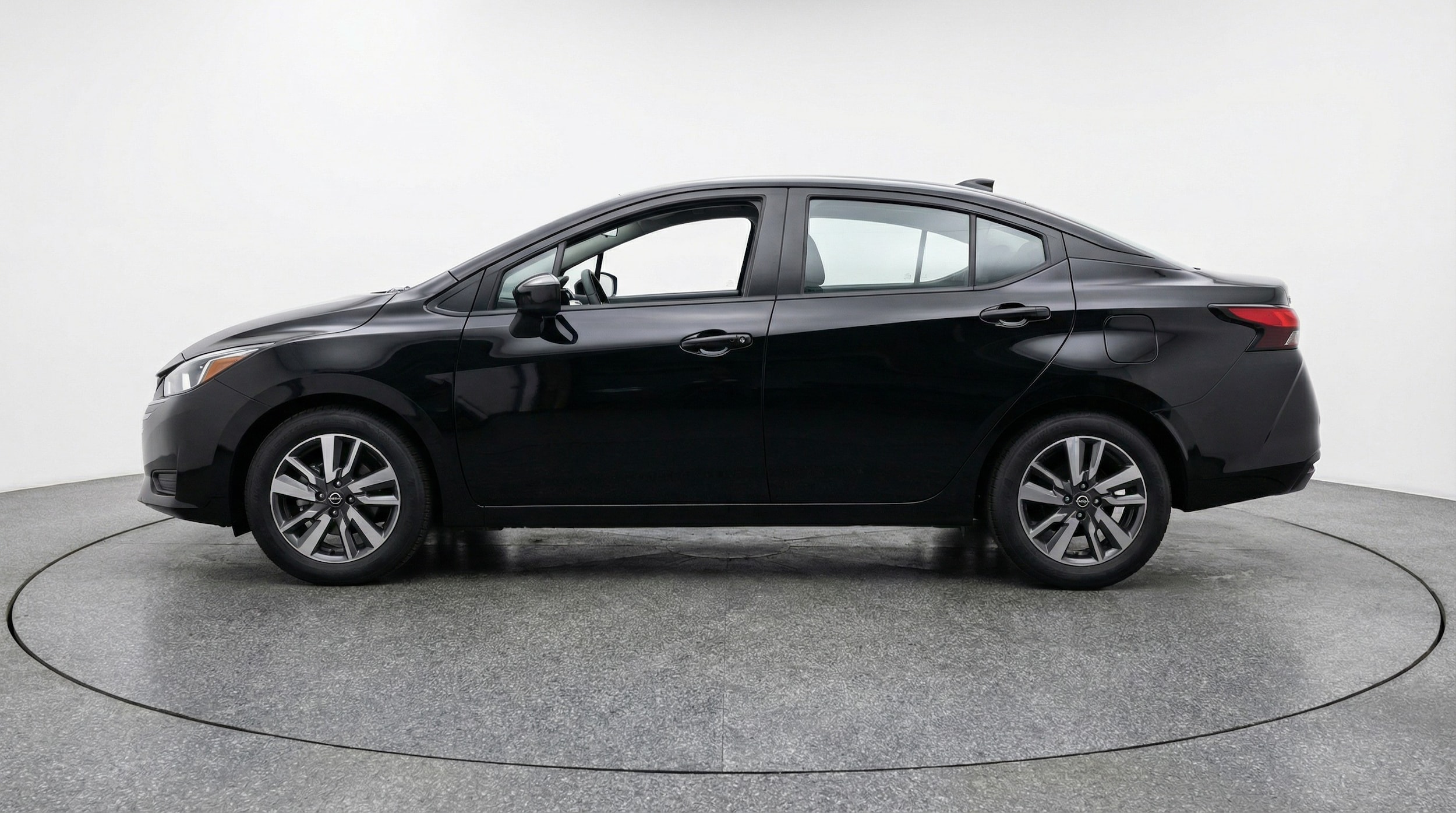 Thumbnail: 2025 Nissan Versa - 4