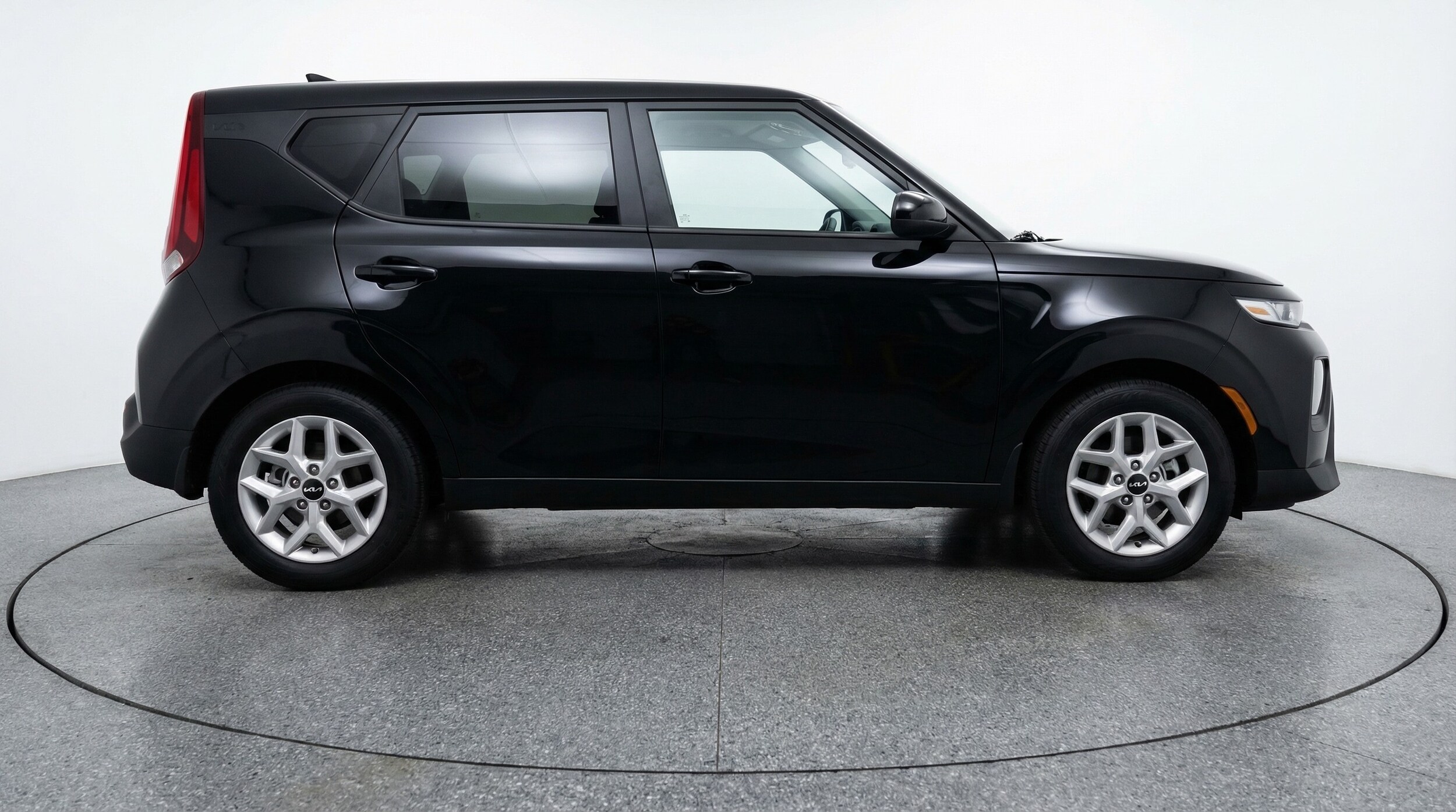 Thumbnail: 2025 Kia Soul - 8