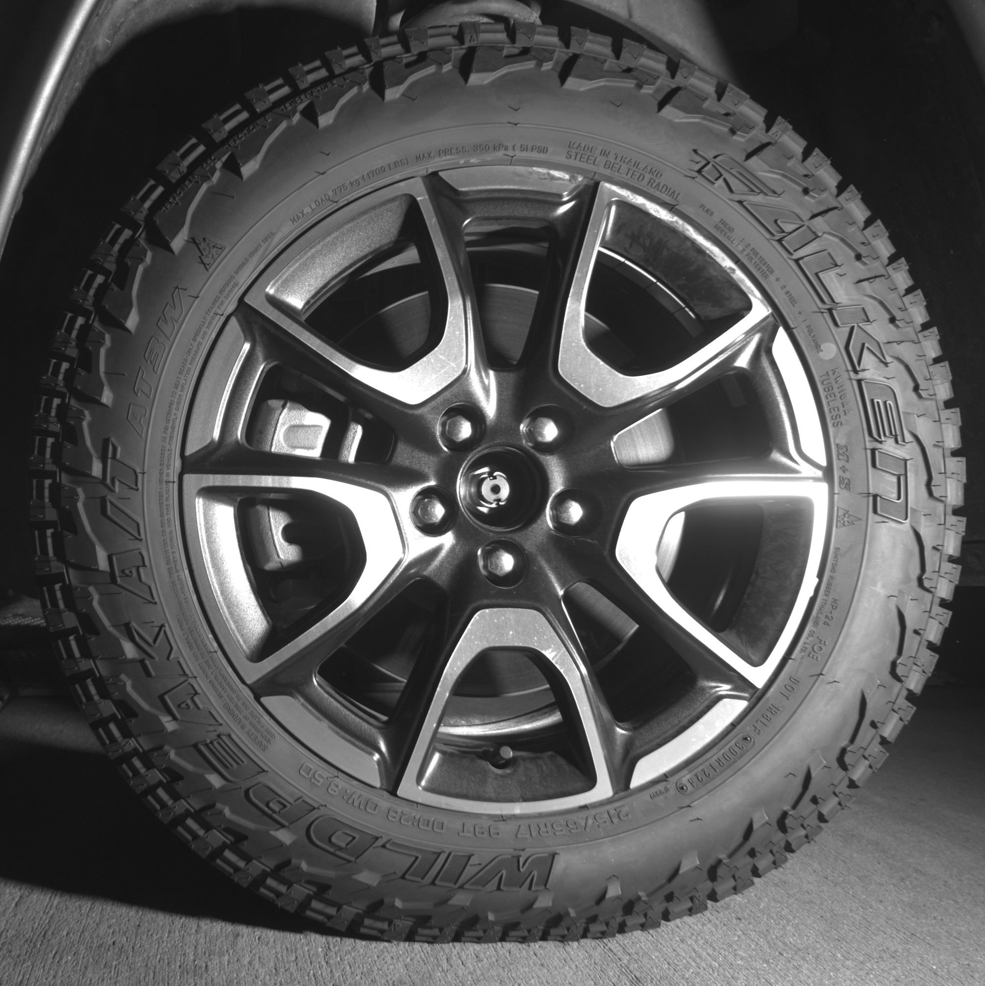 Thumbnail: 2025 Jeep Compass - 9