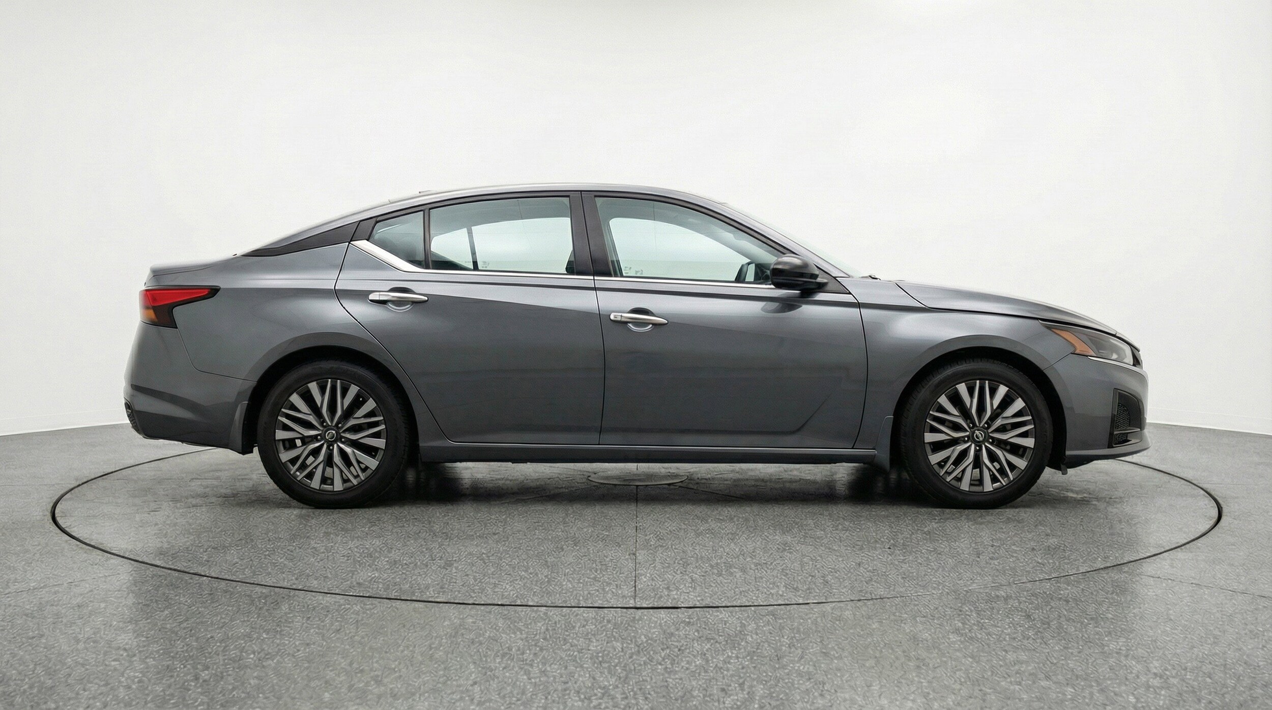 Thumbnail: 2025 Nissan Altima - 11