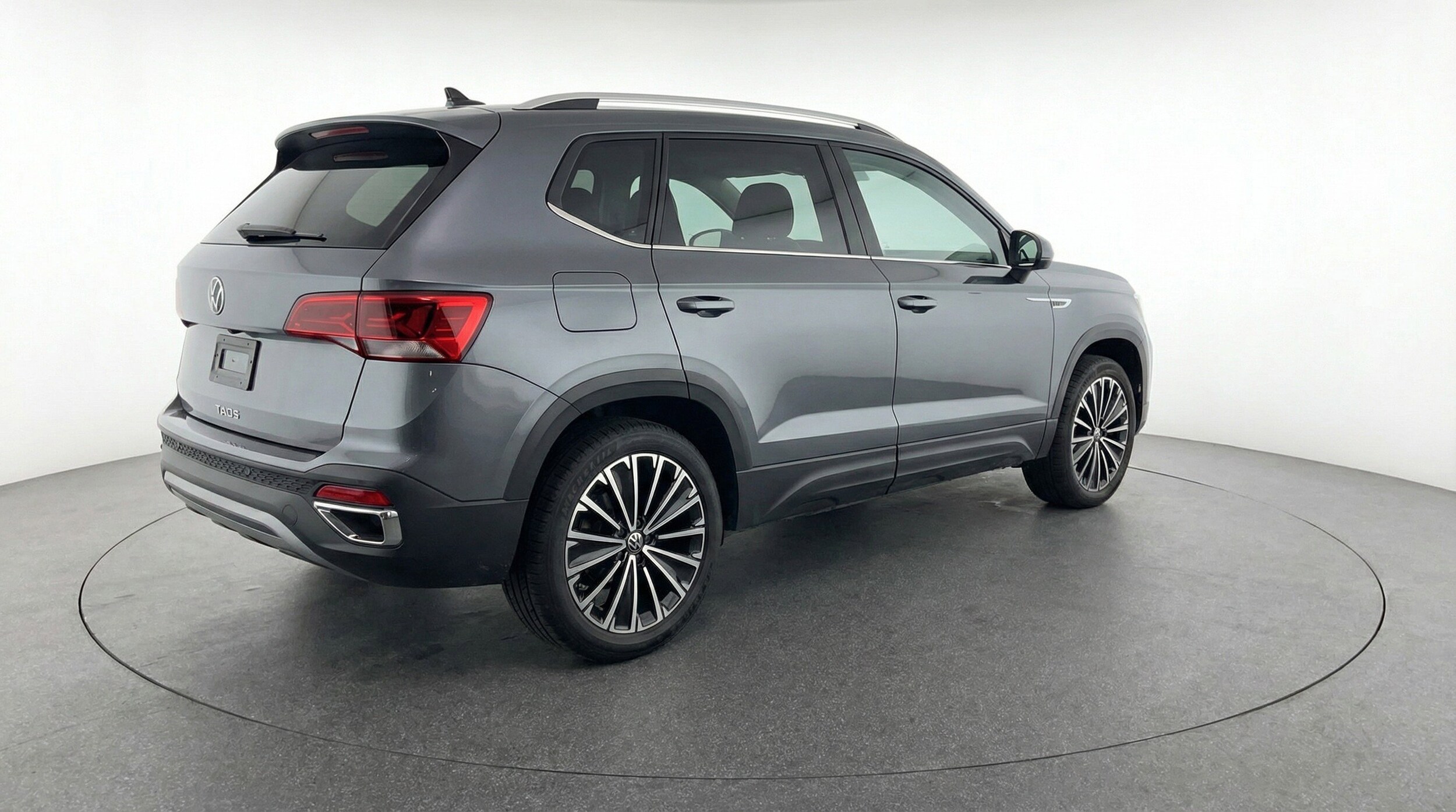 Thumbnail: 2025 Volkswagen Taos - 9