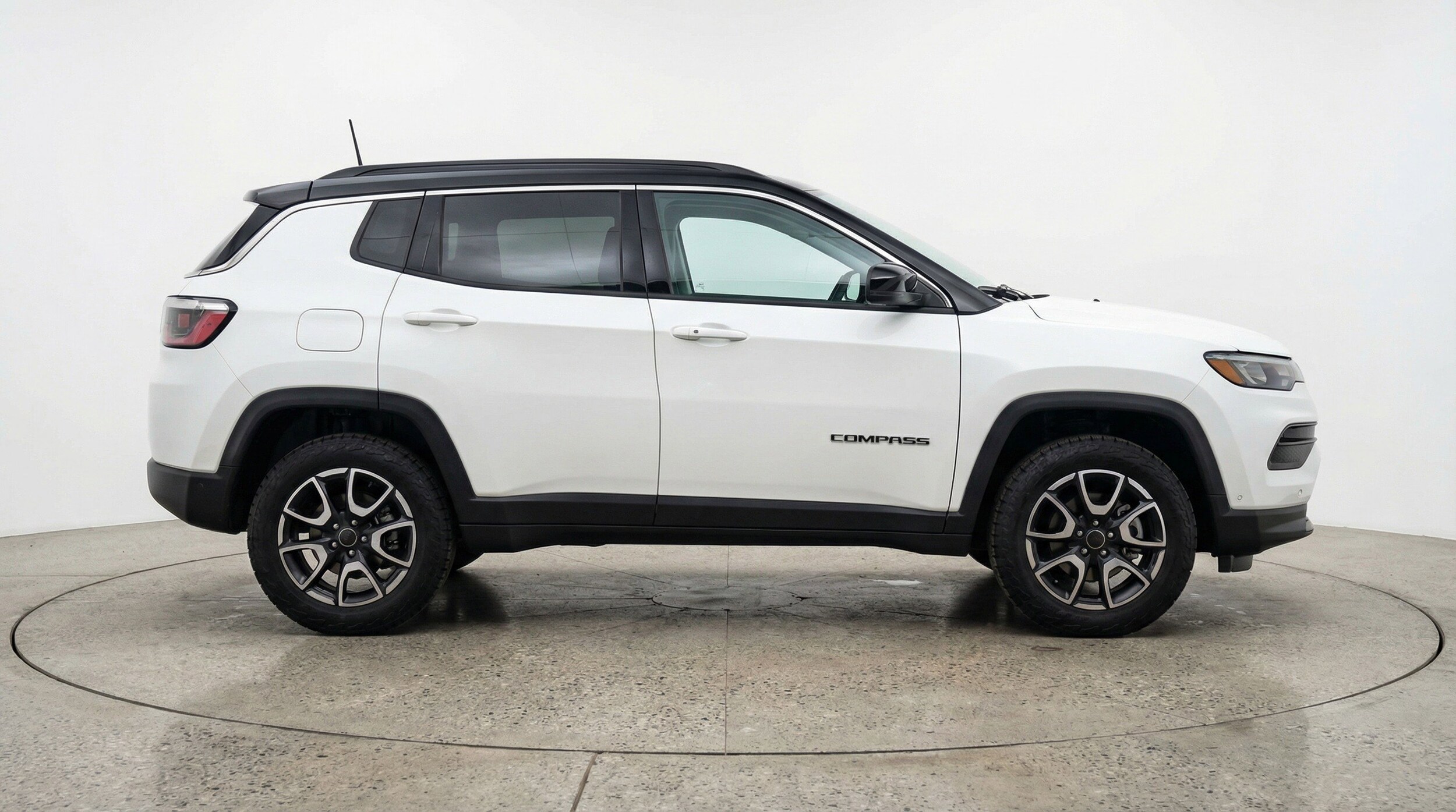 Thumbnail: 2025 Jeep Compass - 11