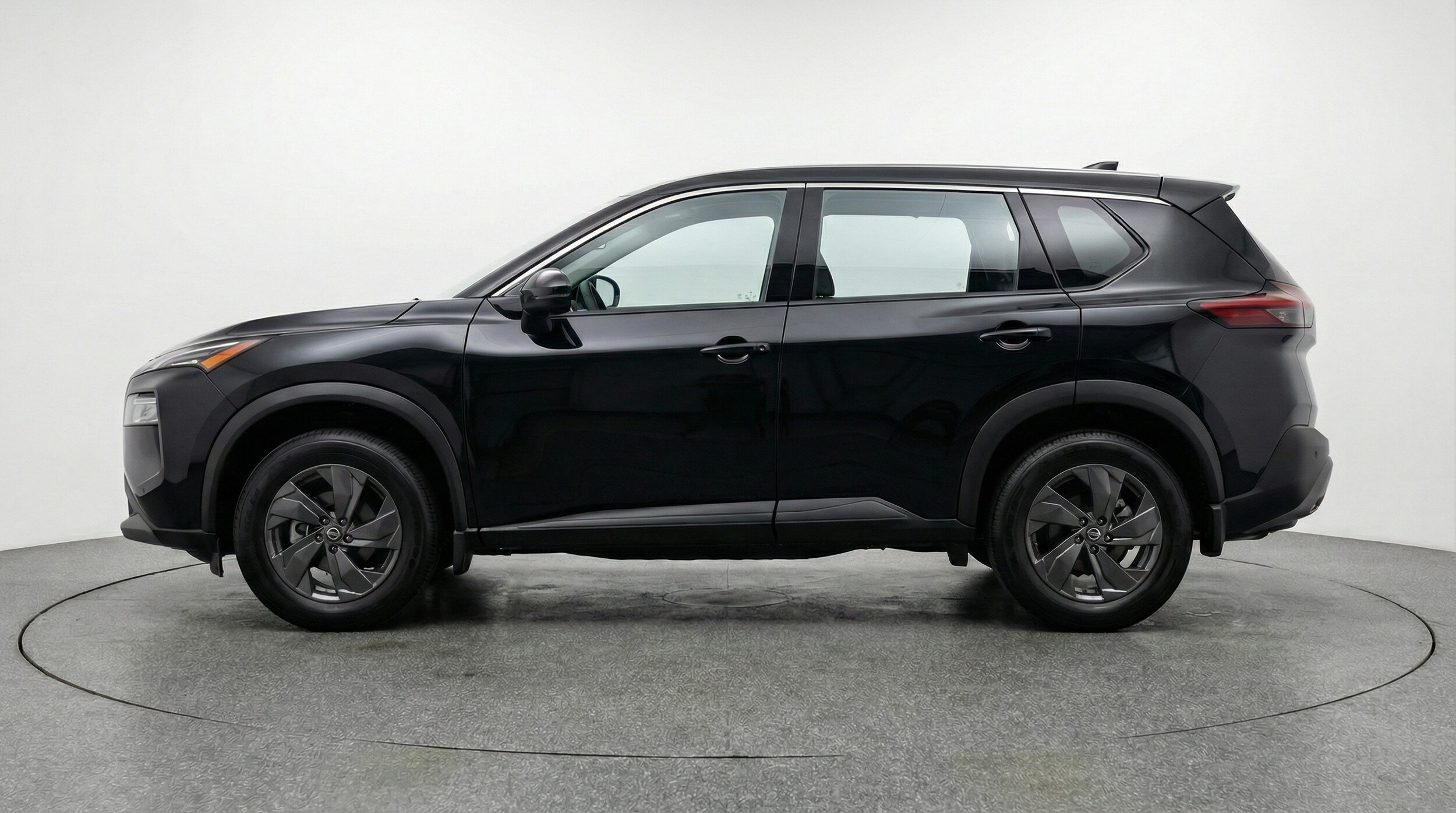 Thumbnail: 2025 Nissan Rogue - 4