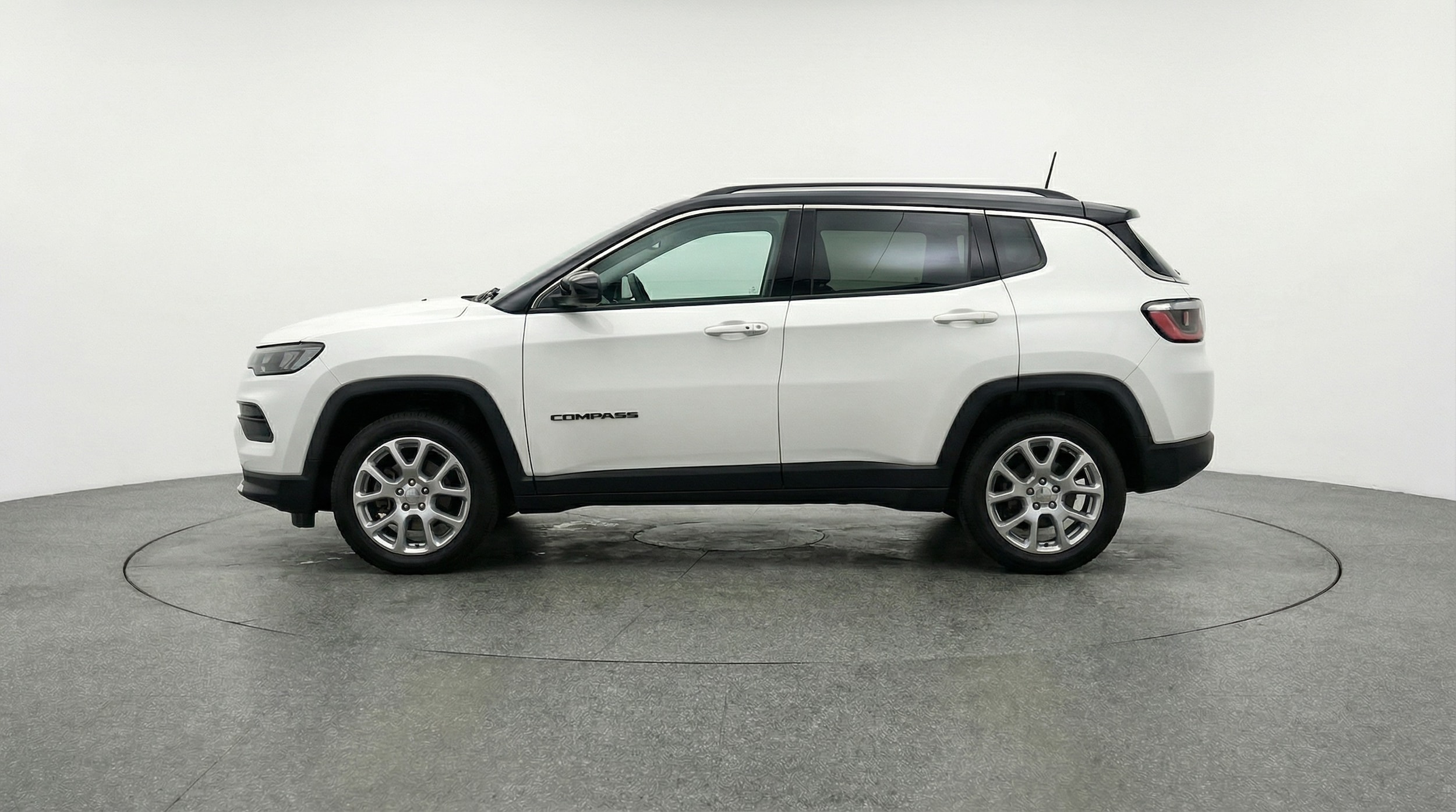Thumbnail: 2025 Jeep Compass - 4