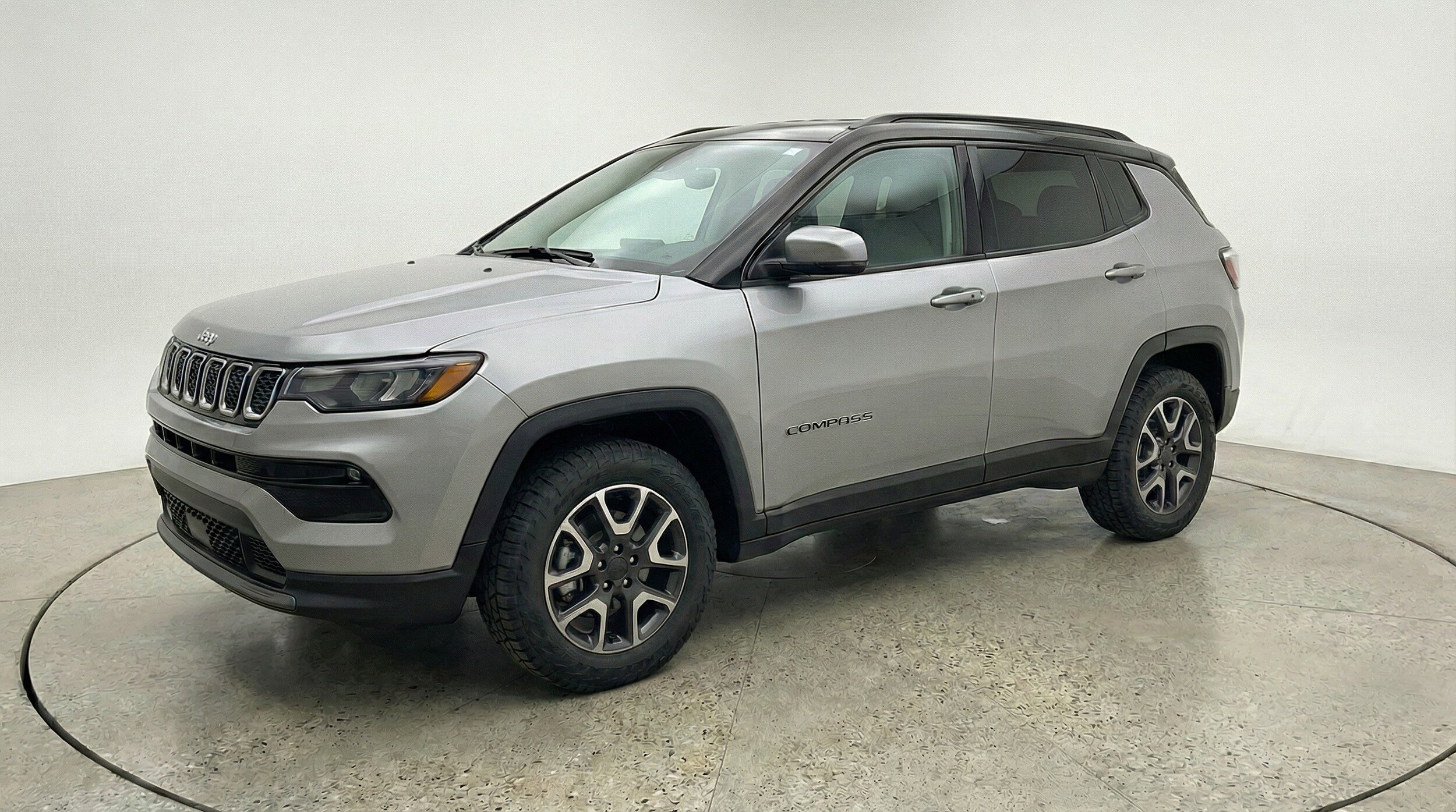 Thumbnail: 2025 Jeep Compass - 3
