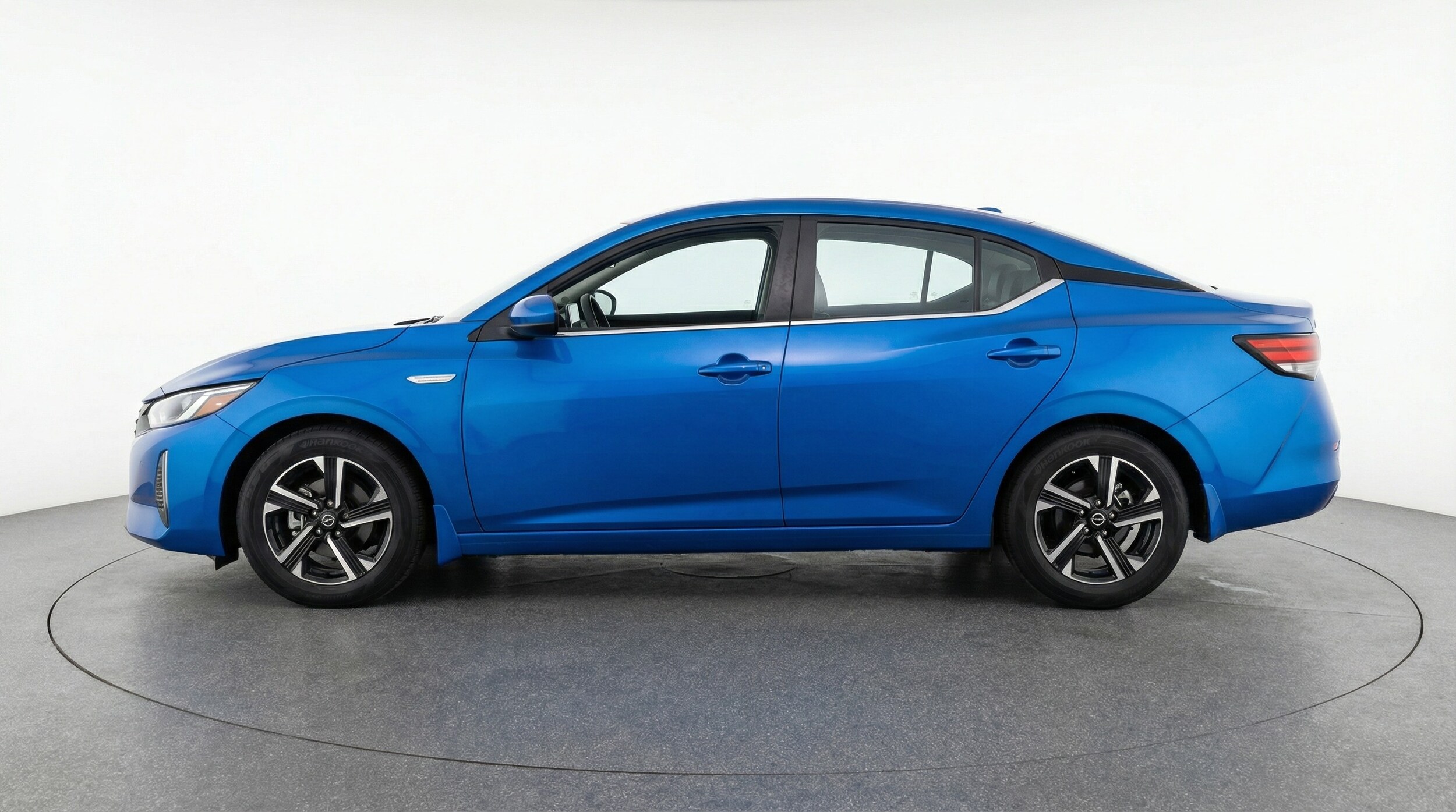 Thumbnail: 2025 Nissan Sentra - 4