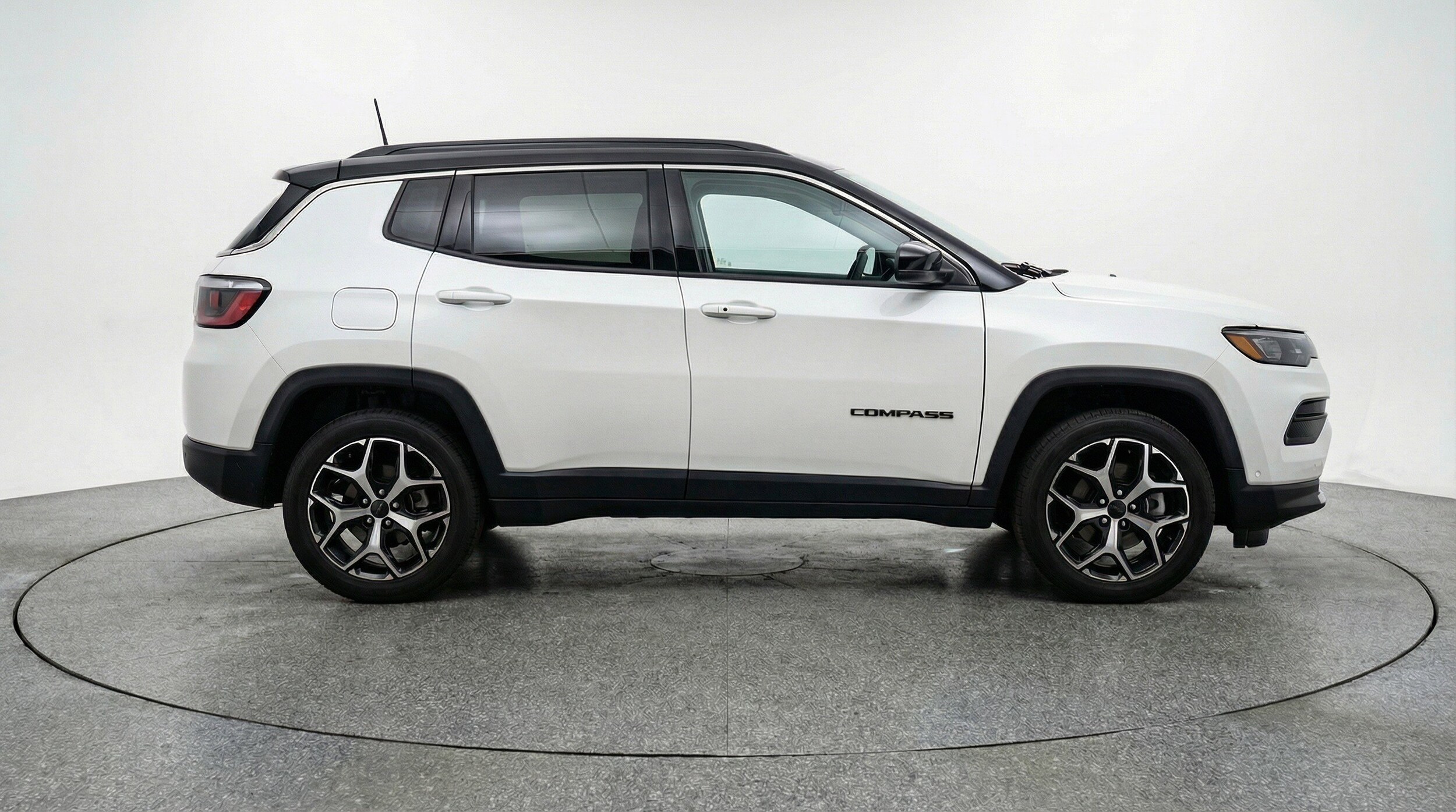 Thumbnail: 2025 Jeep Compass - 11