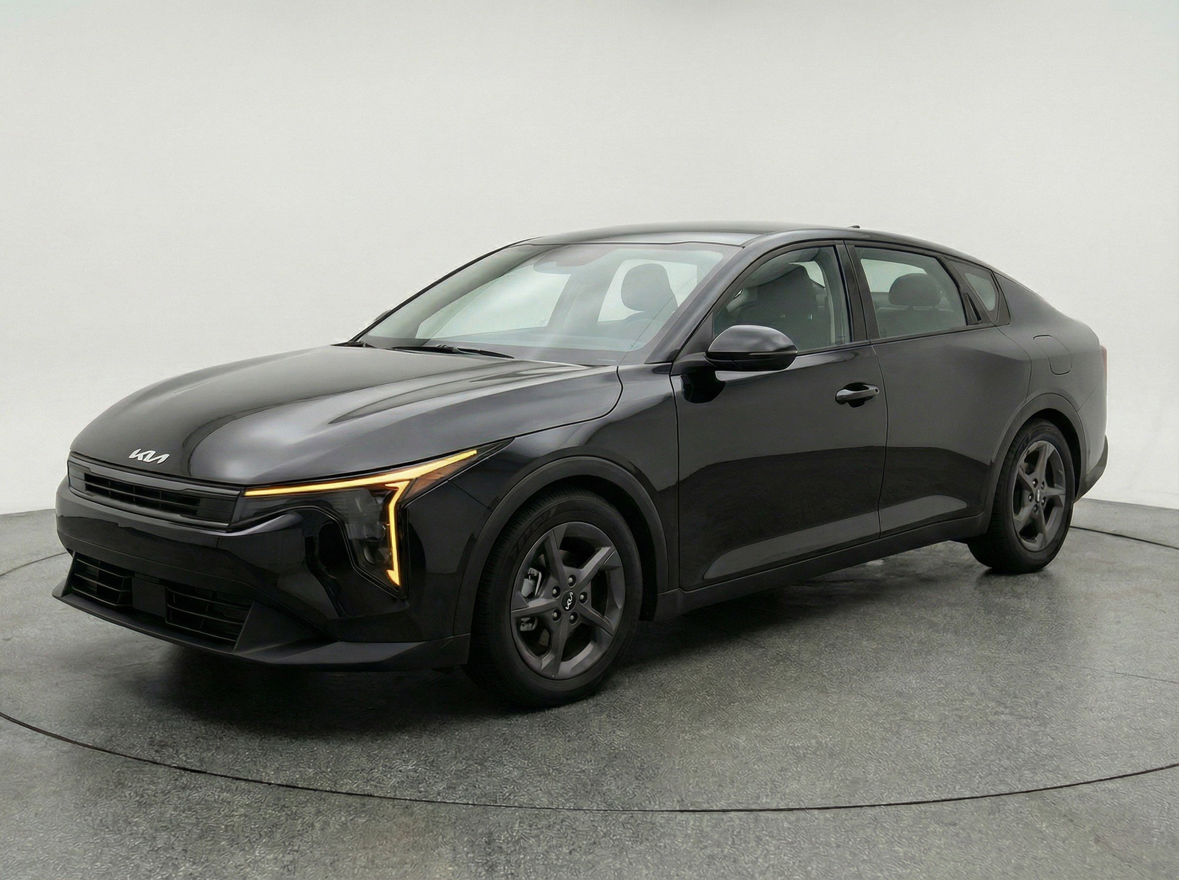 Thumbnail: 2025 Kia K4 - 3