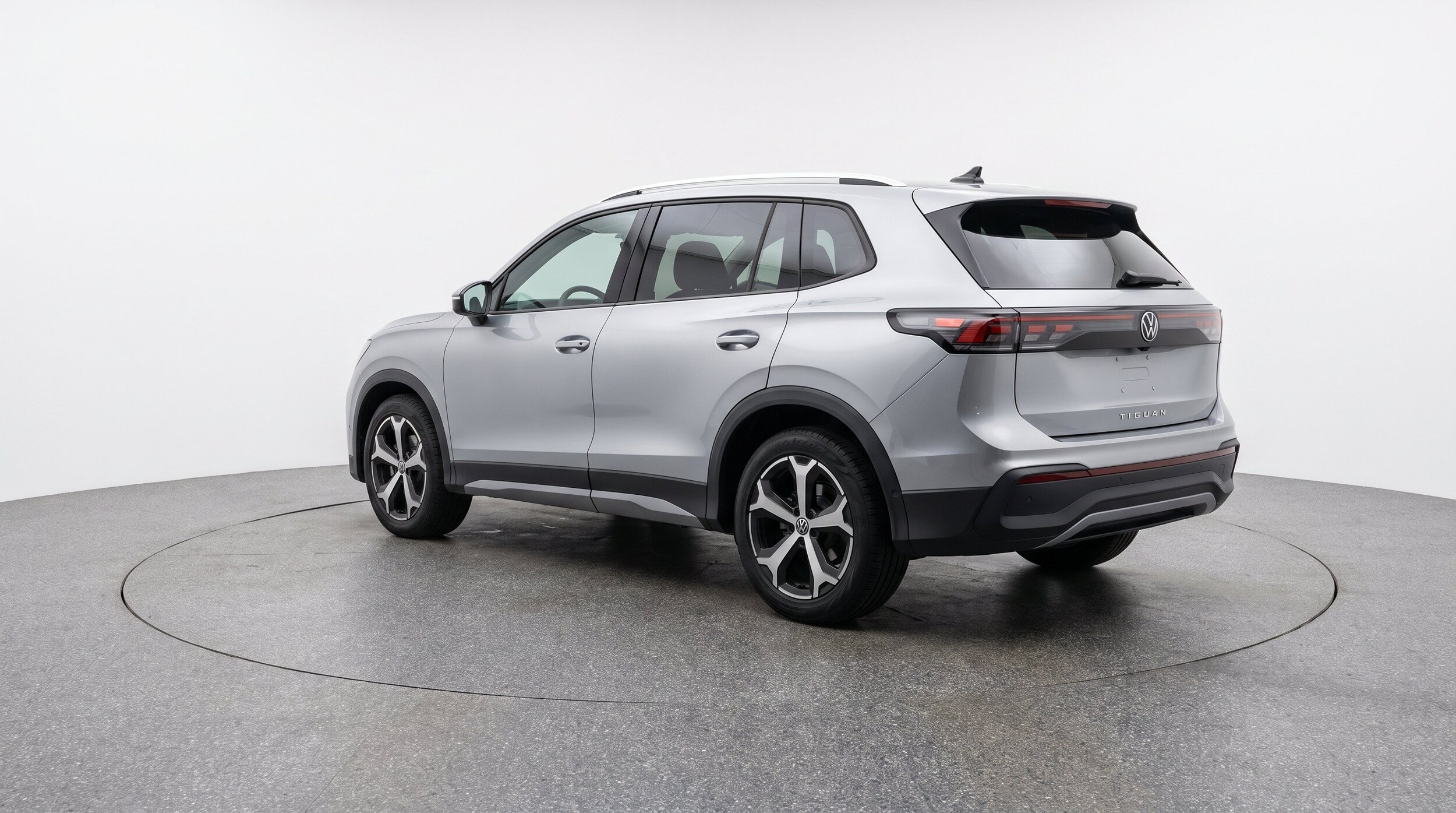 Thumbnail: 2026 Volkswagen Tiguan - 6