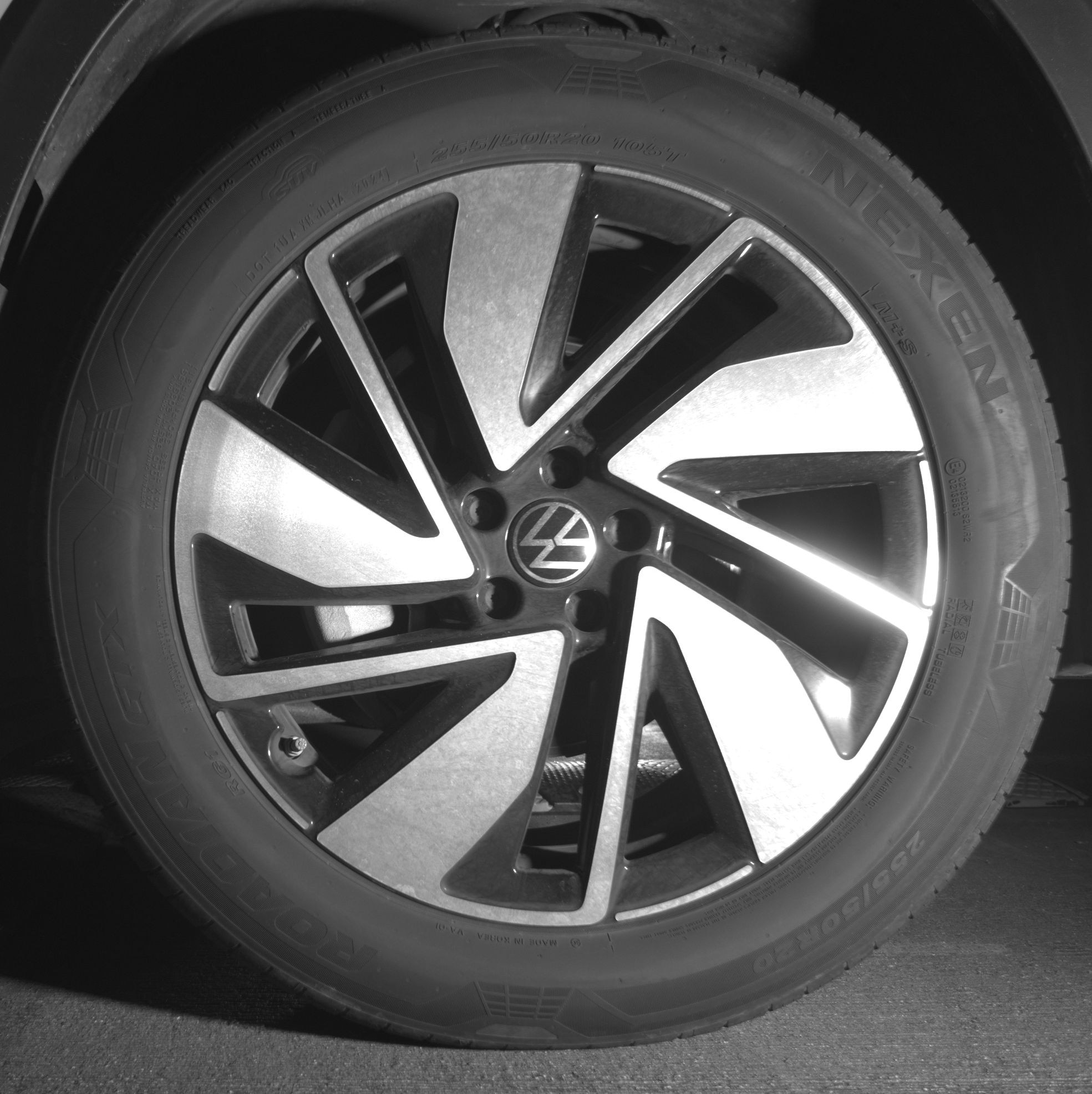 Thumbnail: 2025 Volkswagen Atlas - 9