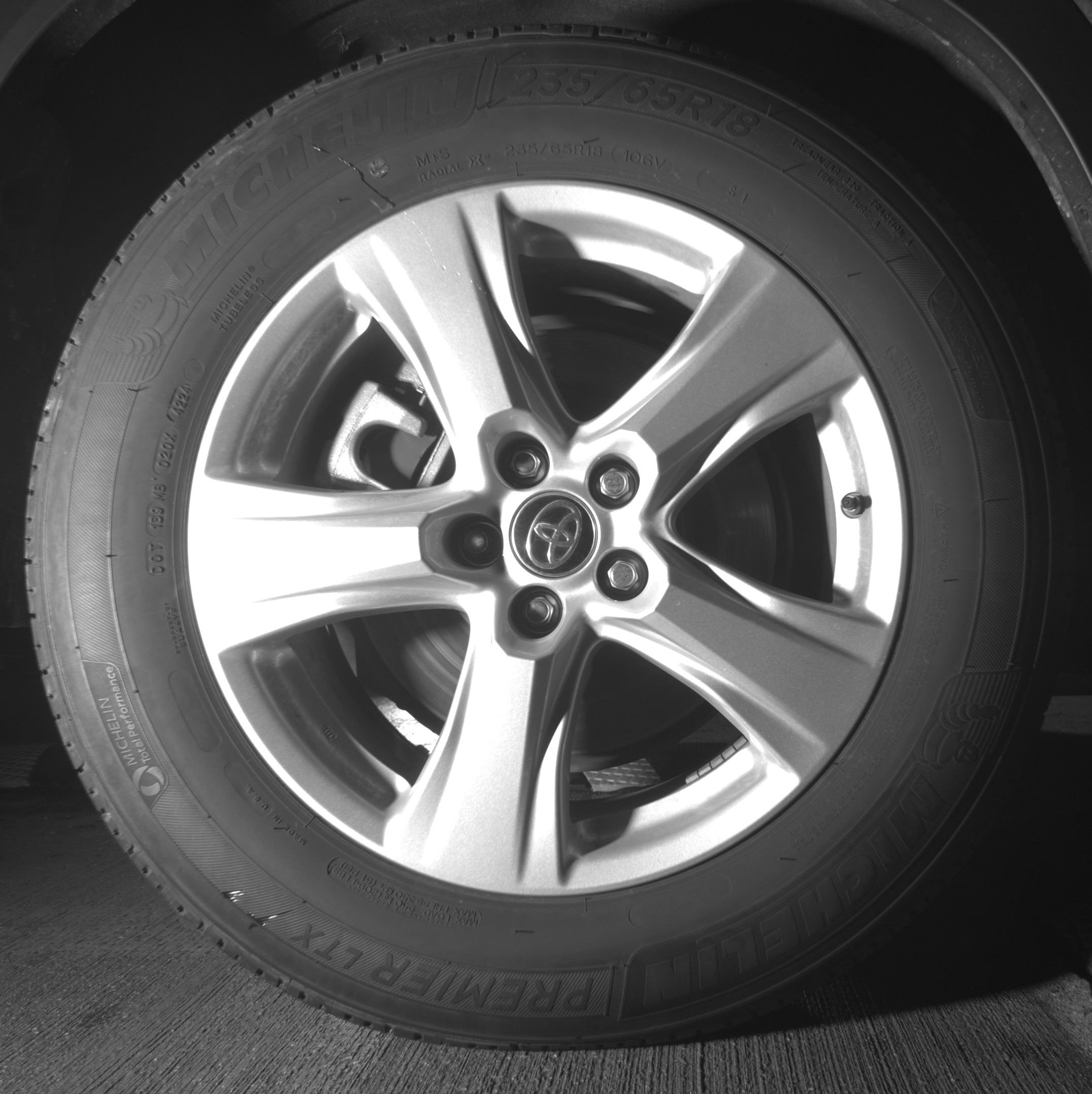 Thumbnail: 2025 Toyota Highlander - 15