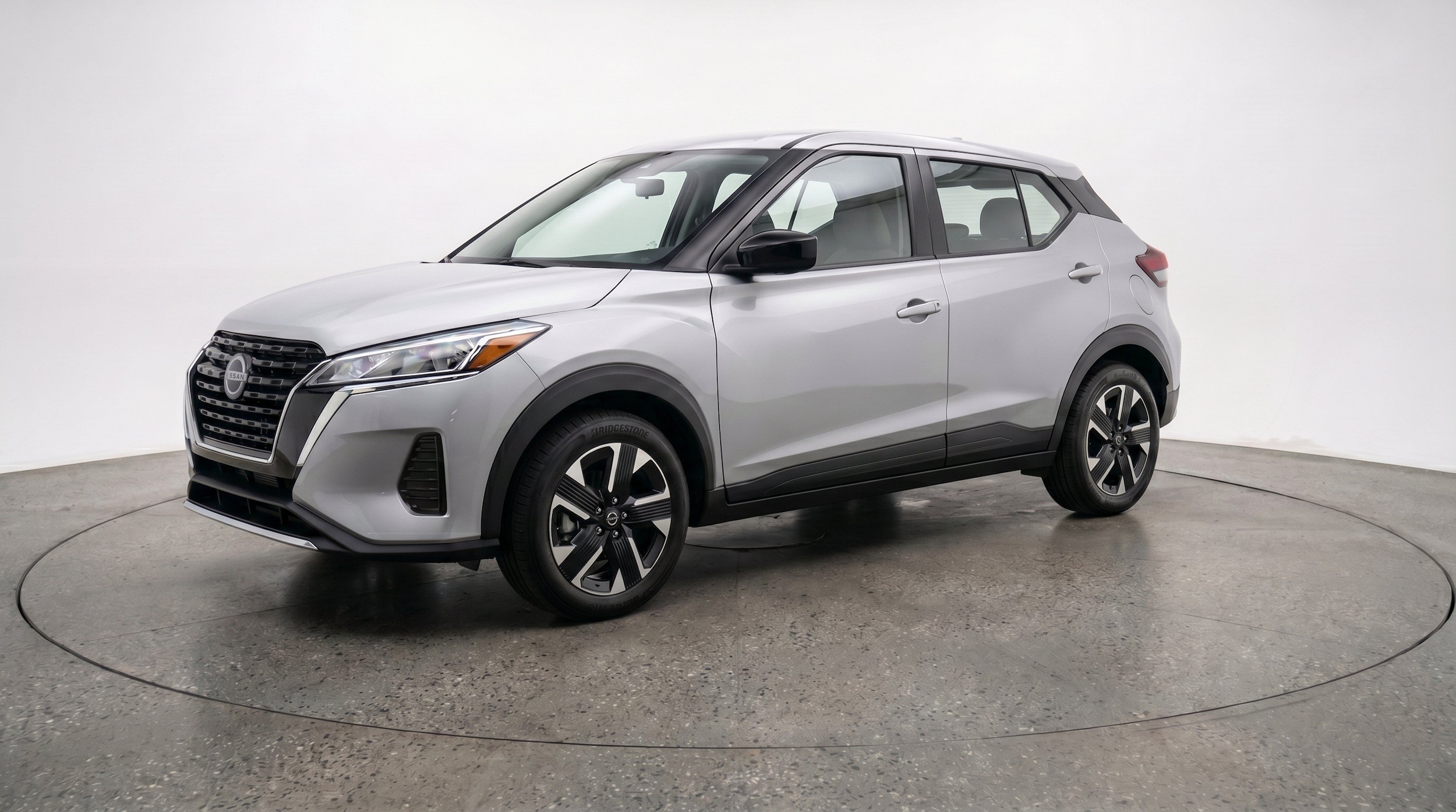 Thumbnail: 2026 Nissan Kicks - 3