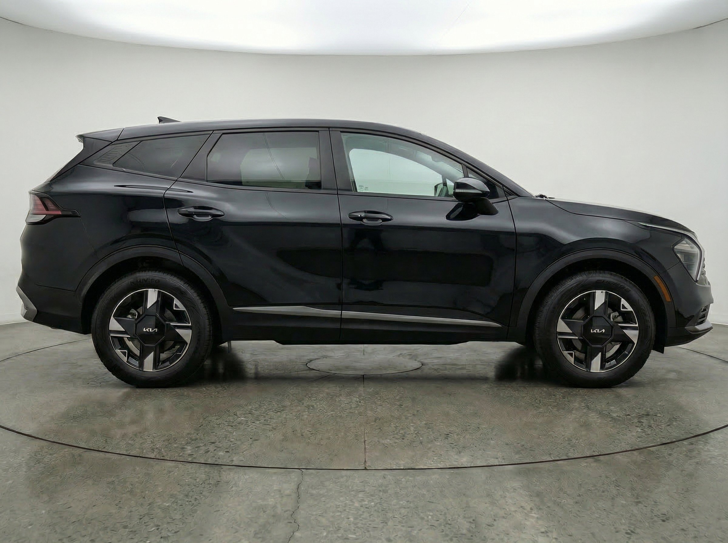 Thumbnail: 2026 Kia Sportage - 11