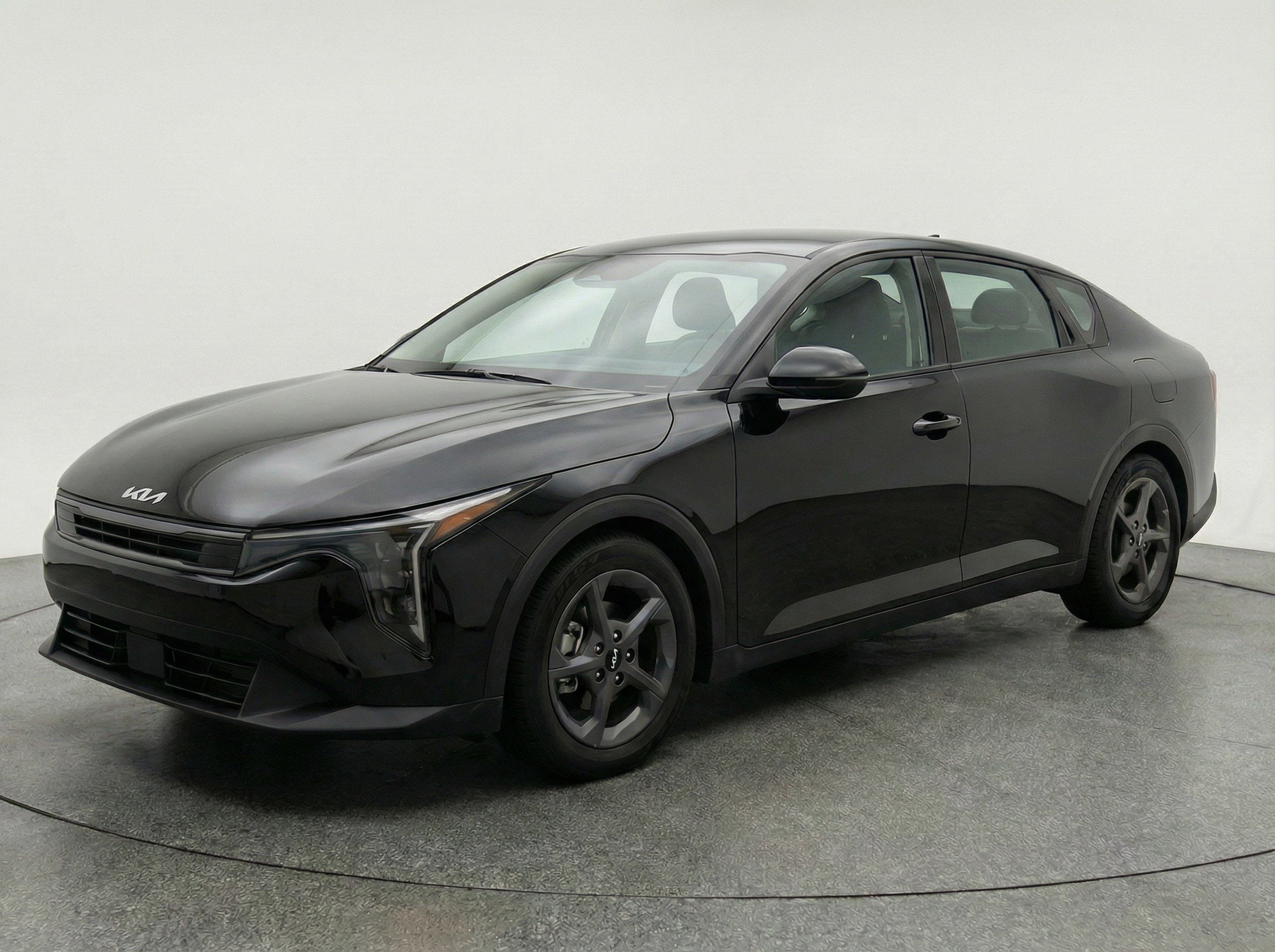 Thumbnail: 2025 Kia K4 - 3