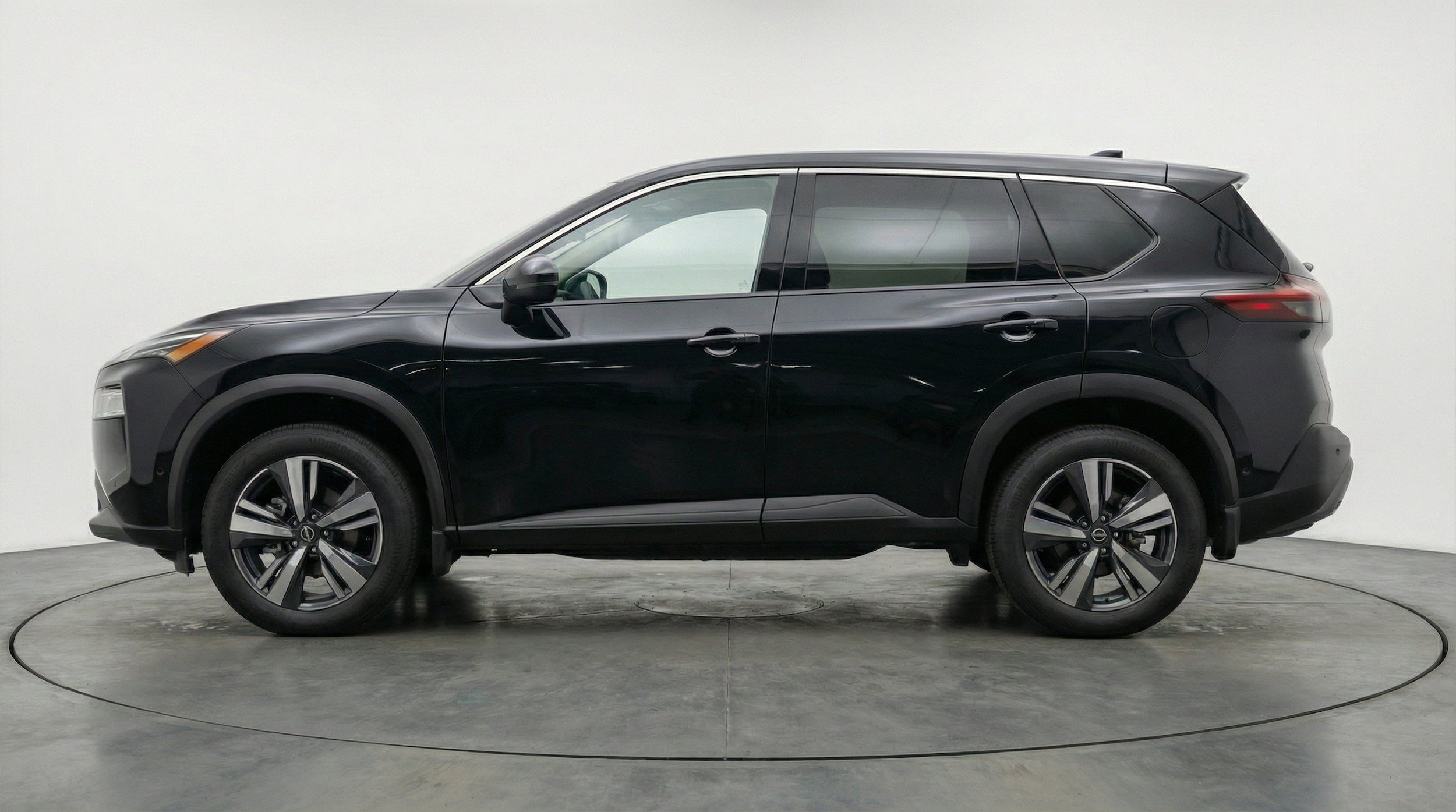 Thumbnail: 2026 Nissan Rogue - 5