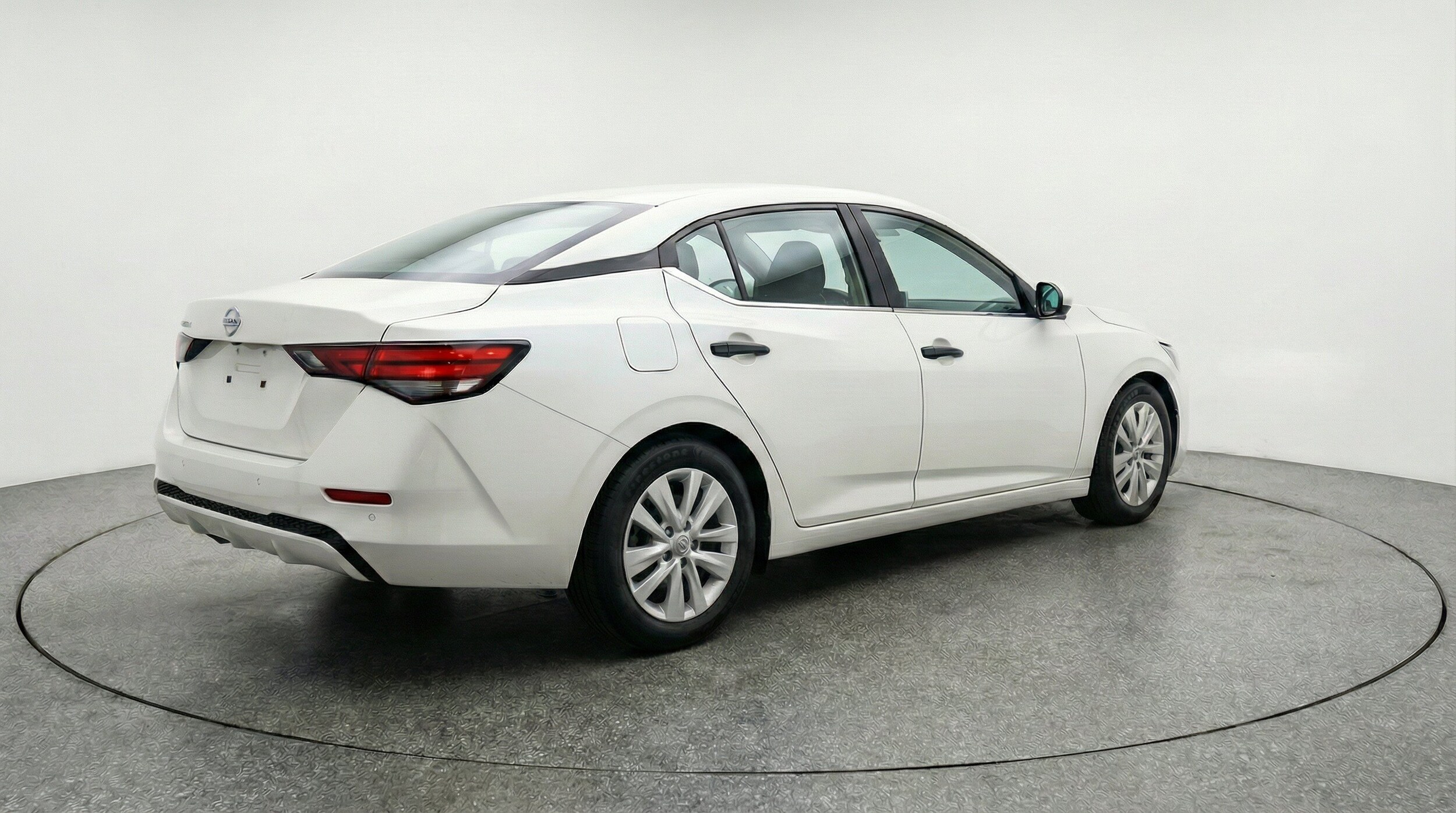 Thumbnail: 2025 Nissan Sentra - 9