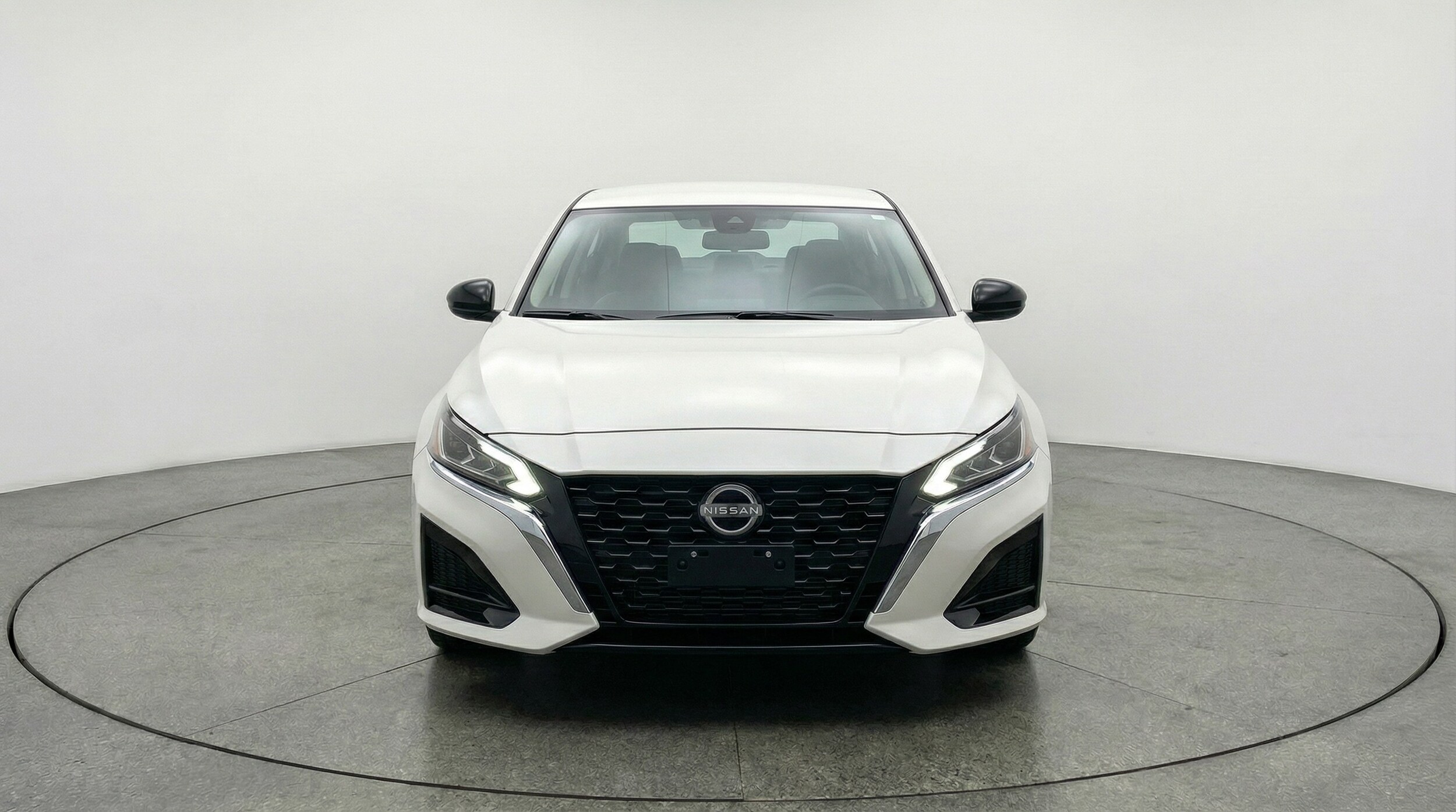 Thumbnail: 2025 Nissan Altima - 2