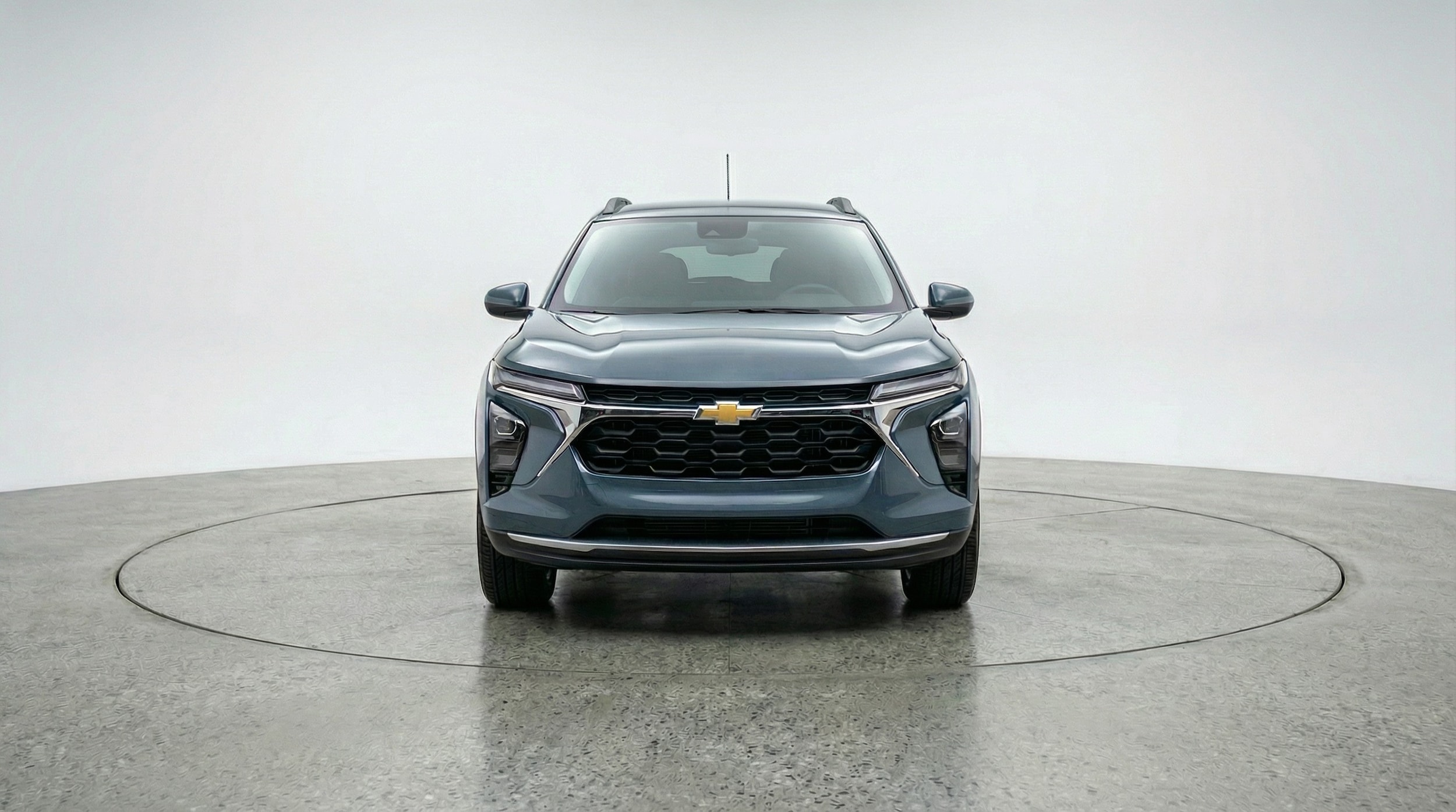 Thumbnail: 2025 Chevrolet Trax - 2