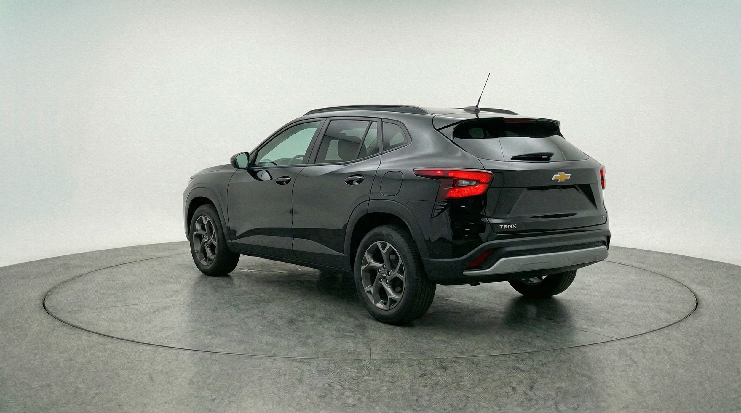 Thumbnail: 2025 Chevrolet Trax - 5