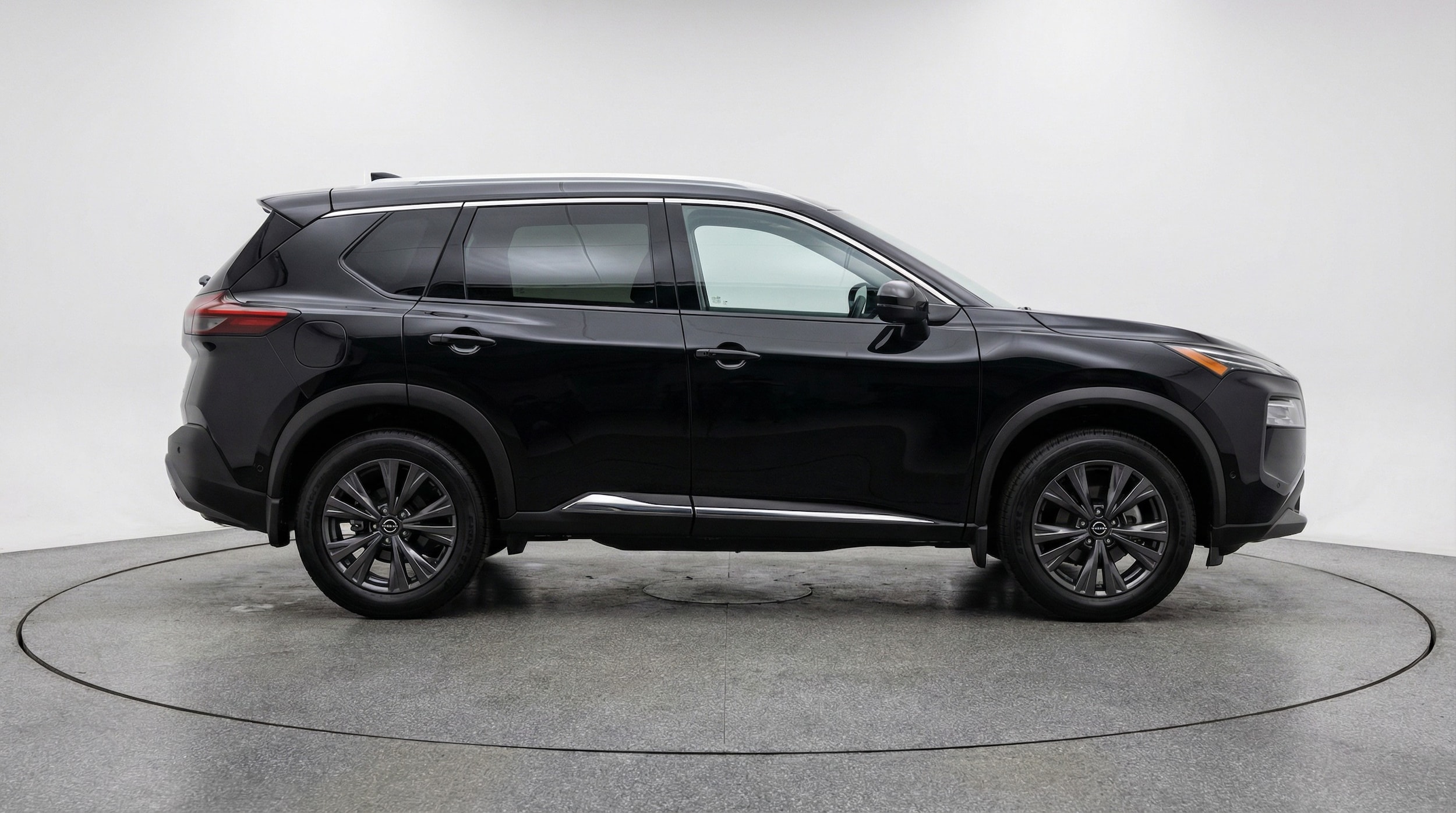 Thumbnail: 2025 Nissan Rogue - 8