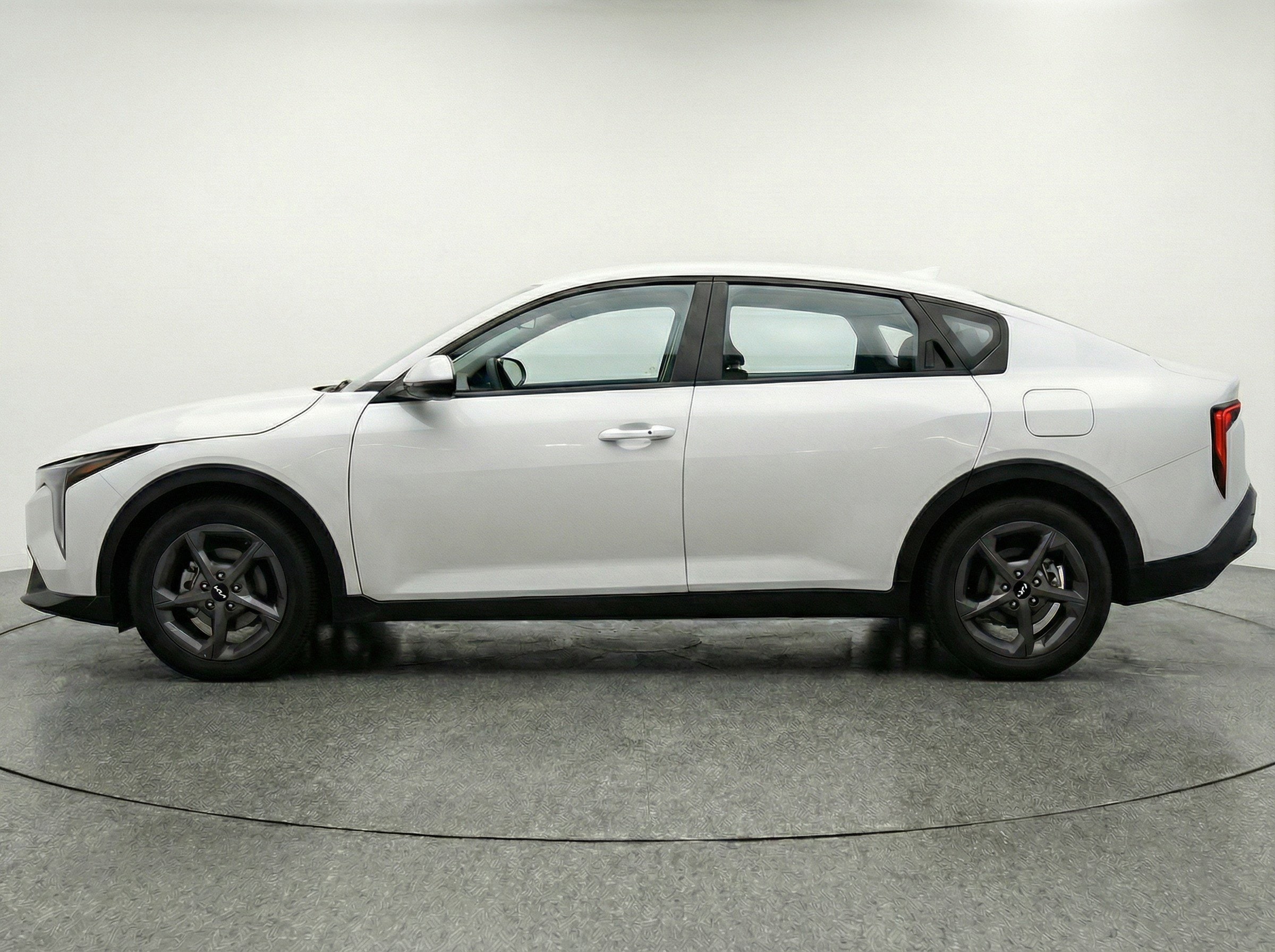 Thumbnail: 2025 Kia K4 - 5