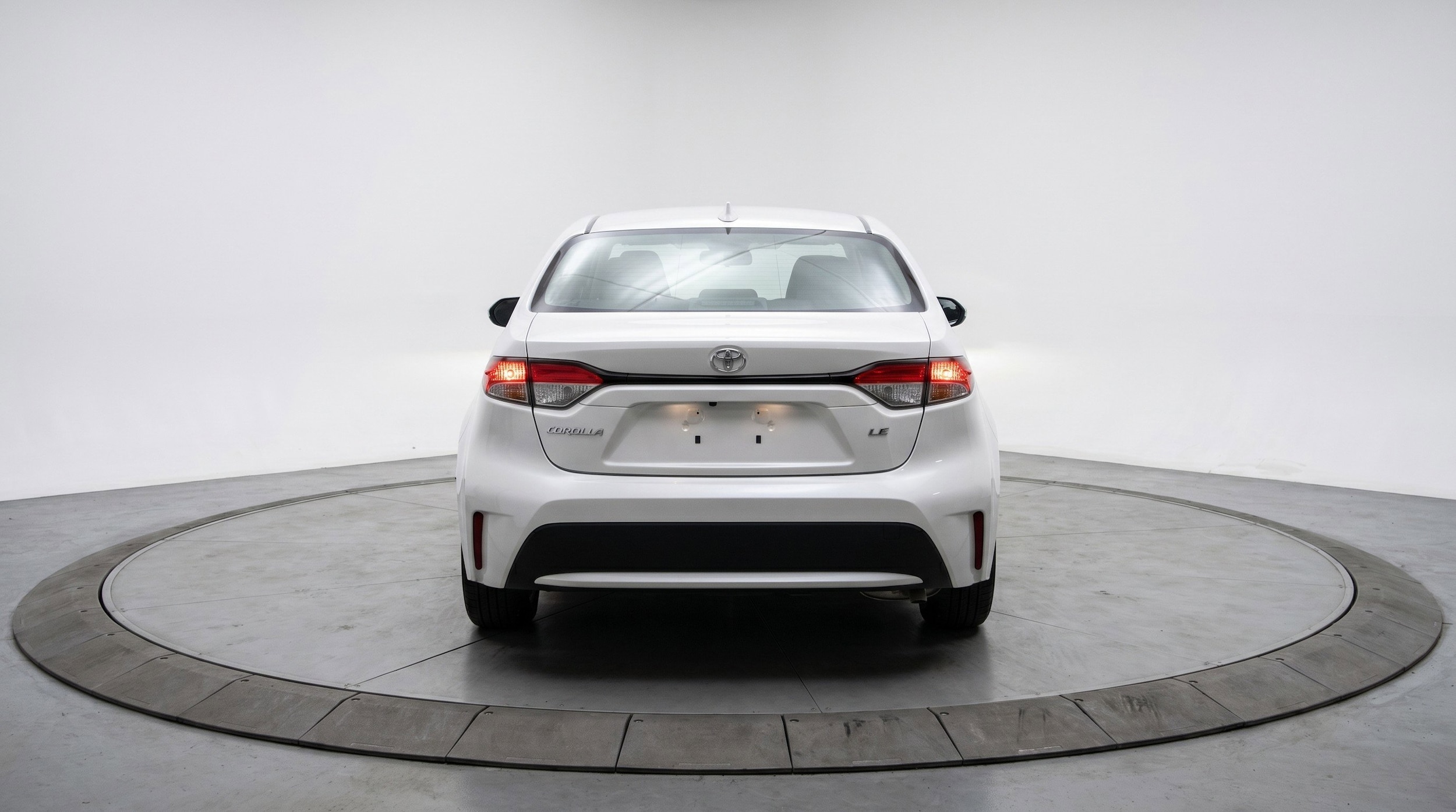 Thumbnail: 2025 Toyota Corolla - 7