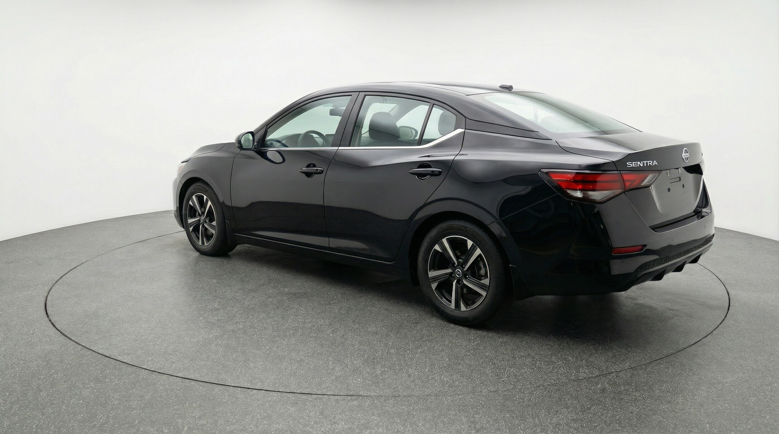 Thumbnail: 2025 Nissan Sentra - 5