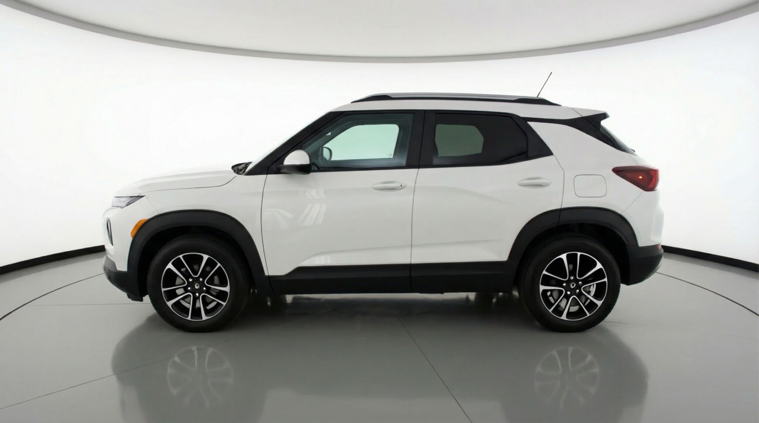 Thumbnail: 2025 Chevrolet TrailBlazer - 4